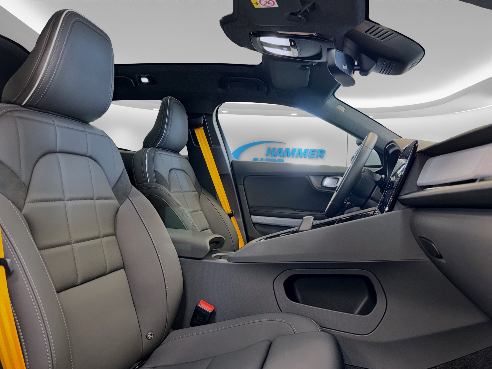 POLESTAR 2 Long Range Dual Motor Performance Prime-image-12