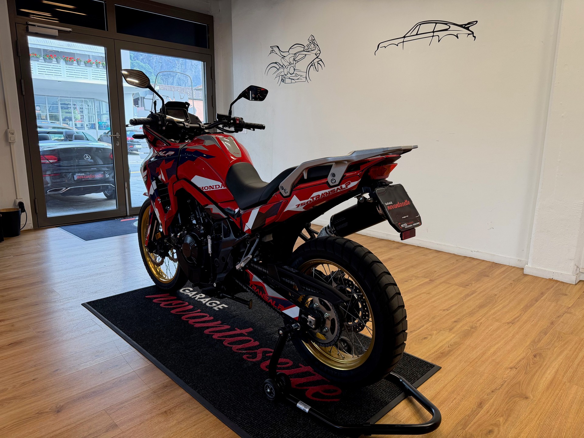 HONDA XL 750 Transalp-image-4