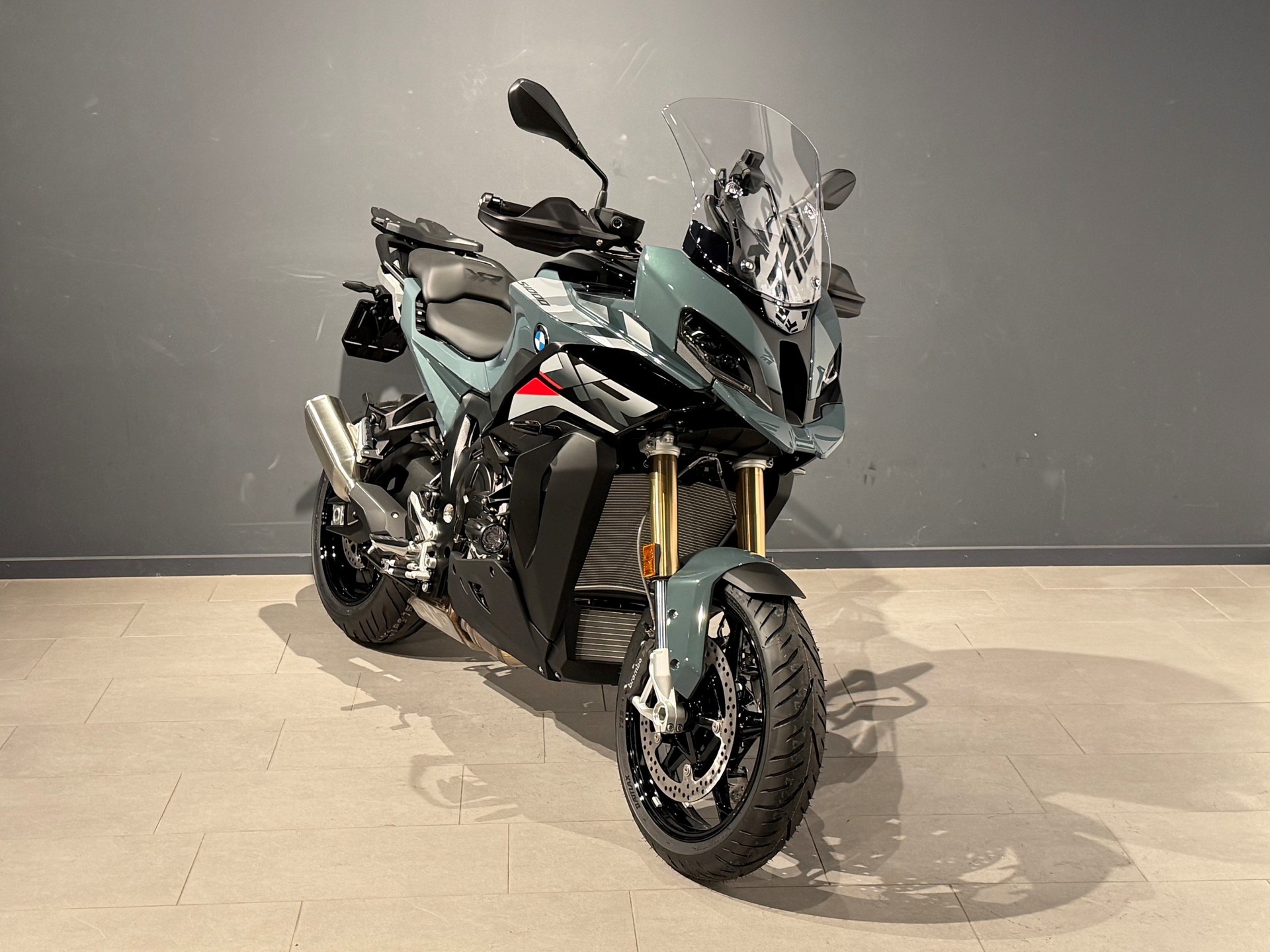BMW S 1000 XR-image-2
