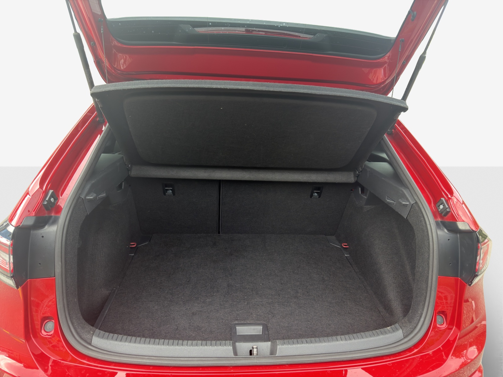 VW Taigo 1.0 TSI R-Line DSG-image-12