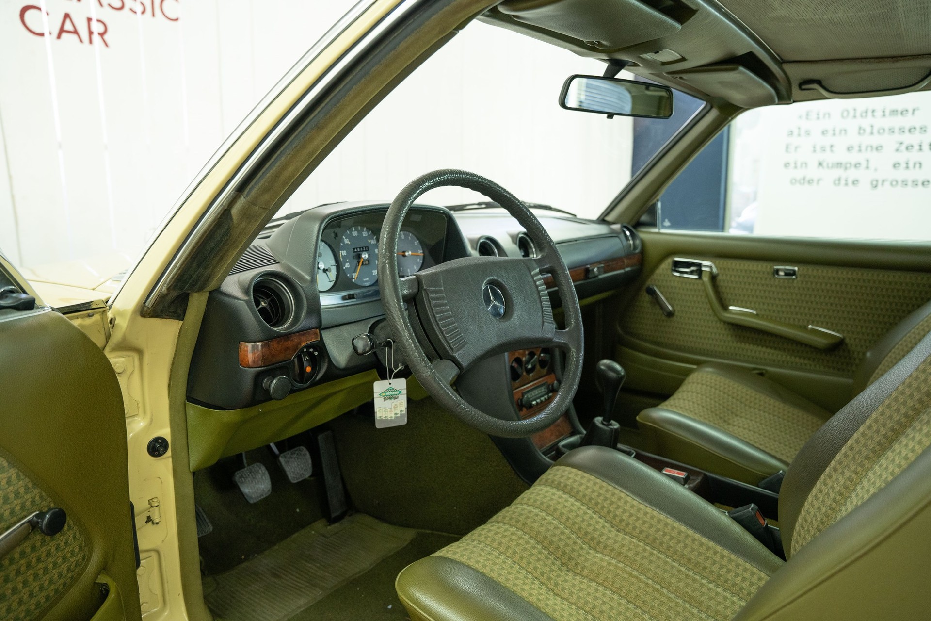 MERCEDES-BENZ 230-image-7