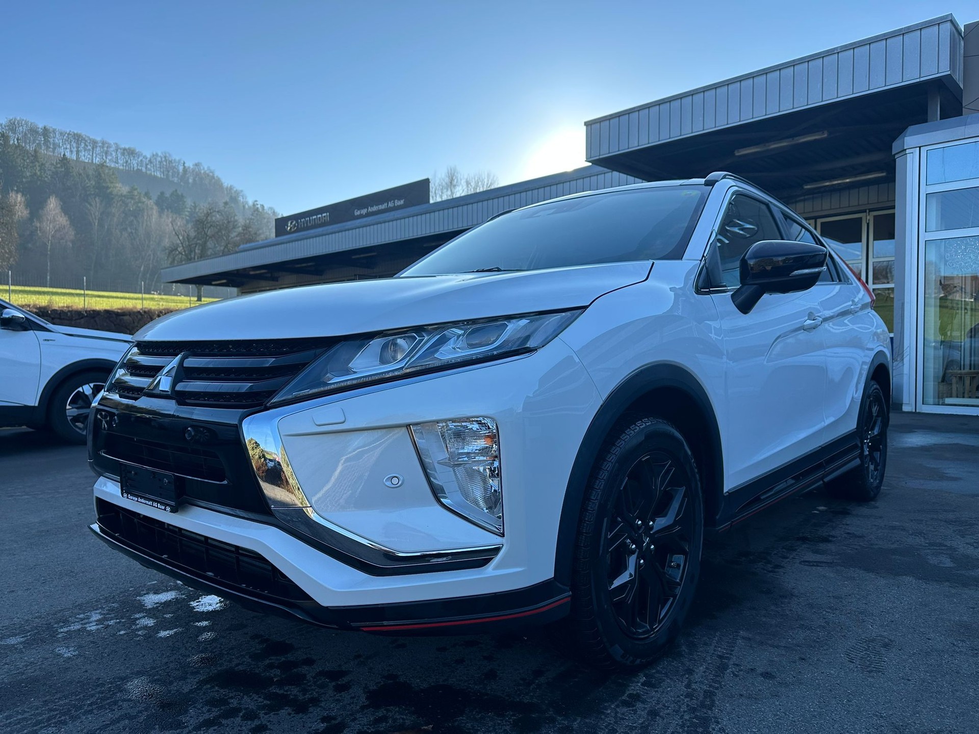 MITSUBISHI Eclipse Cross 1.5 T-Mivec Diamond 4WD CVT-showroom-element-2