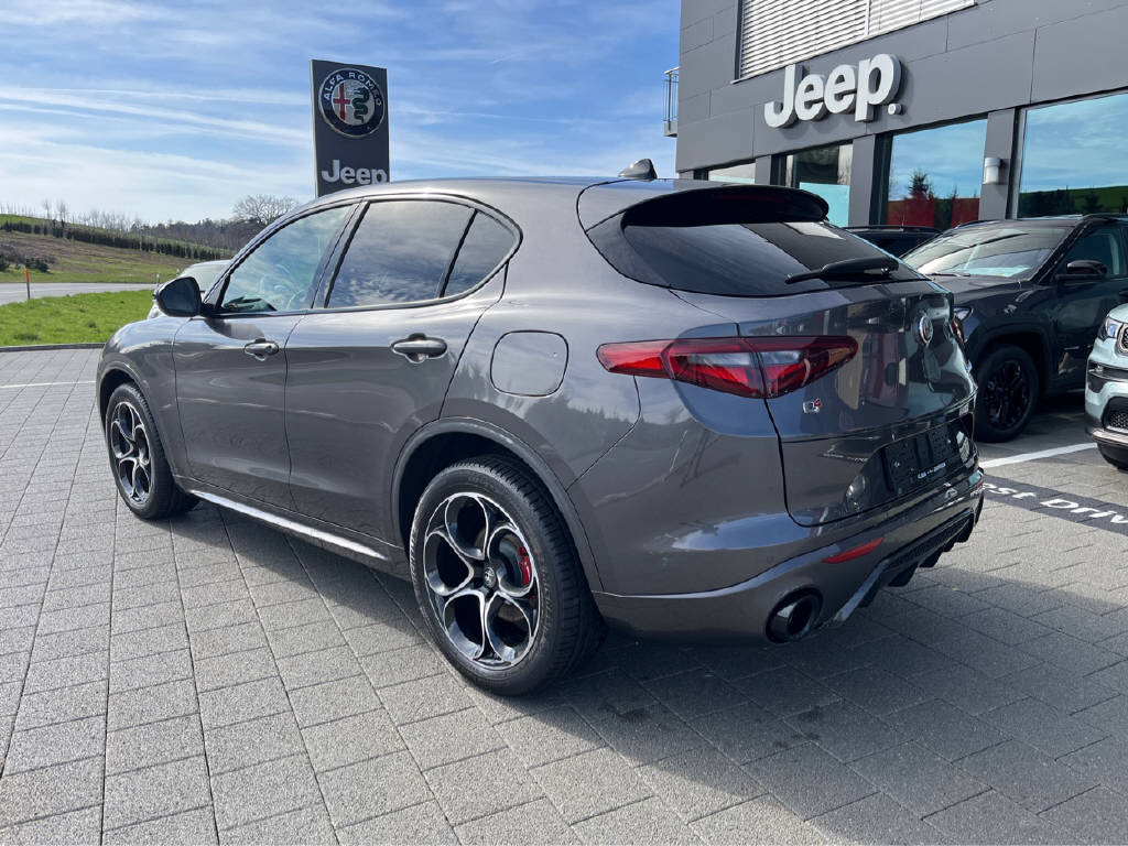 ALFA ROMEO Stelvio 2.0 Q4 280 Veloce Premium Sky-showroom-element-1