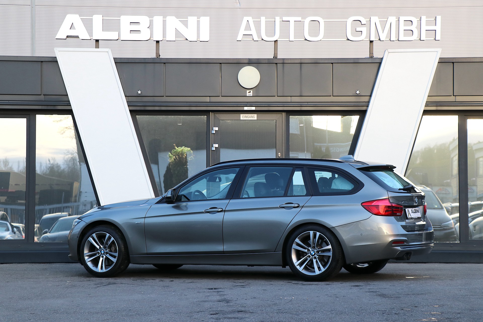 BMW 335d xDrive *Dähler 333 PS* Touring Sport Line Steptronic-showroom-element-3