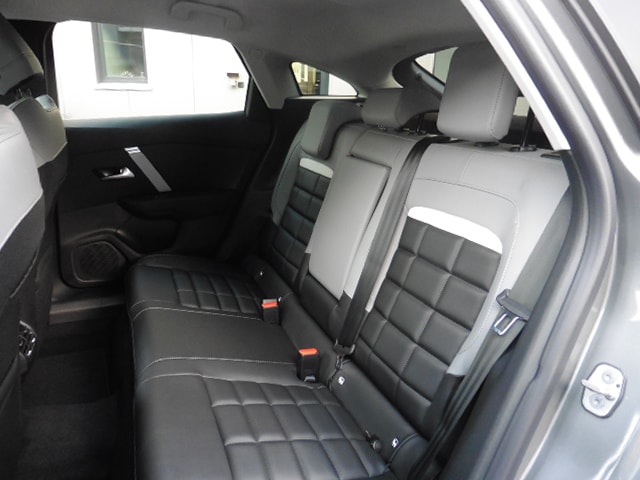 CITROEN C4 HEV Max e-DCS6-image-10