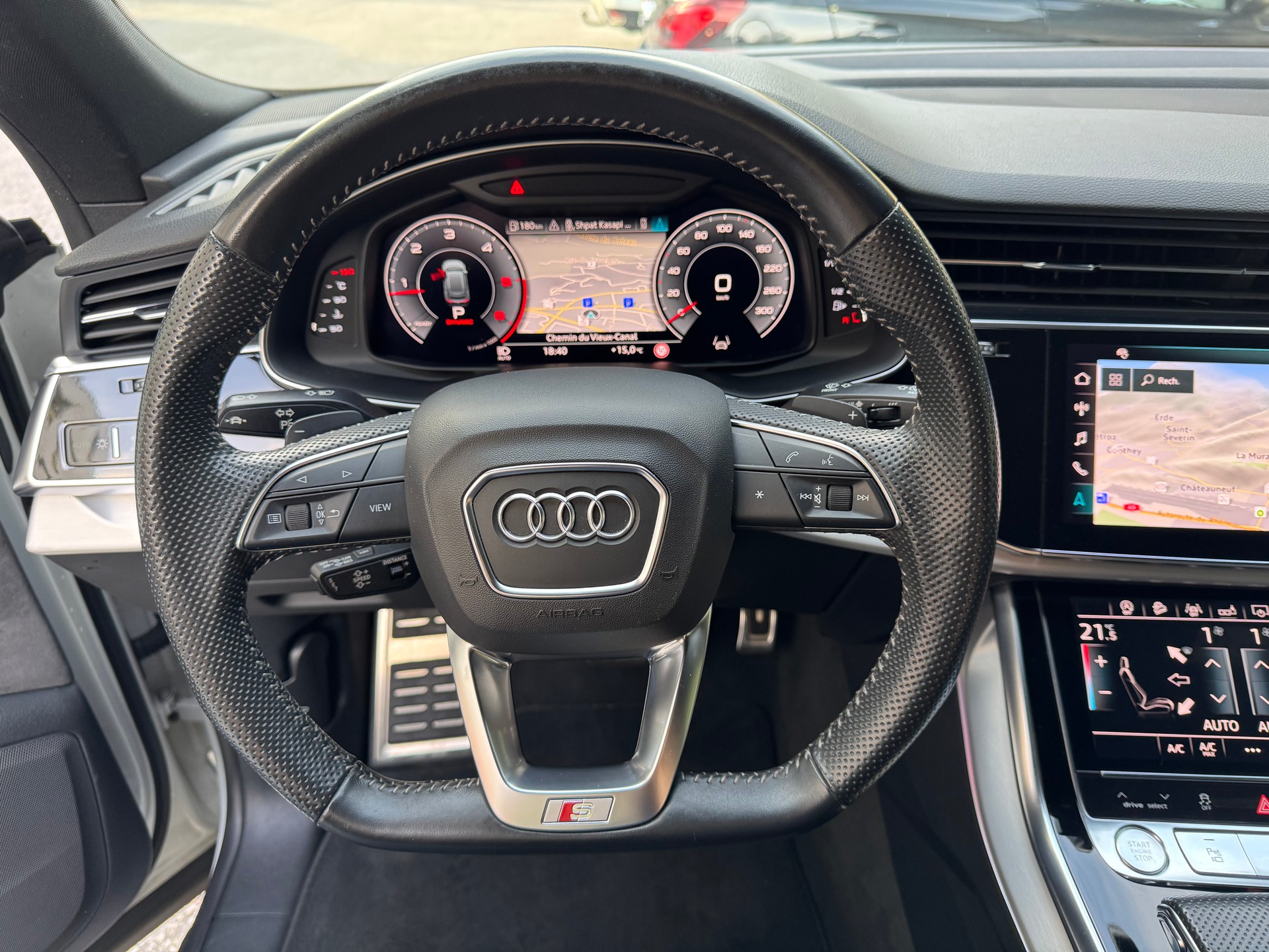 AUDI Q8 50 TDI quattro tiptronic-image-12