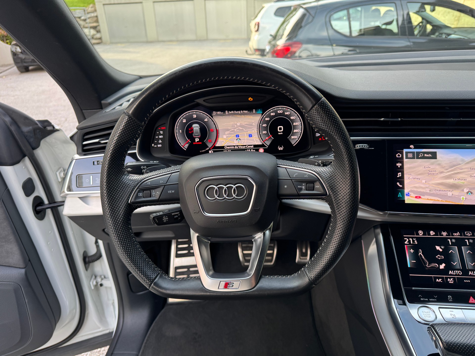 AUDI Q8 50 TDI quattro tiptronic-image-11