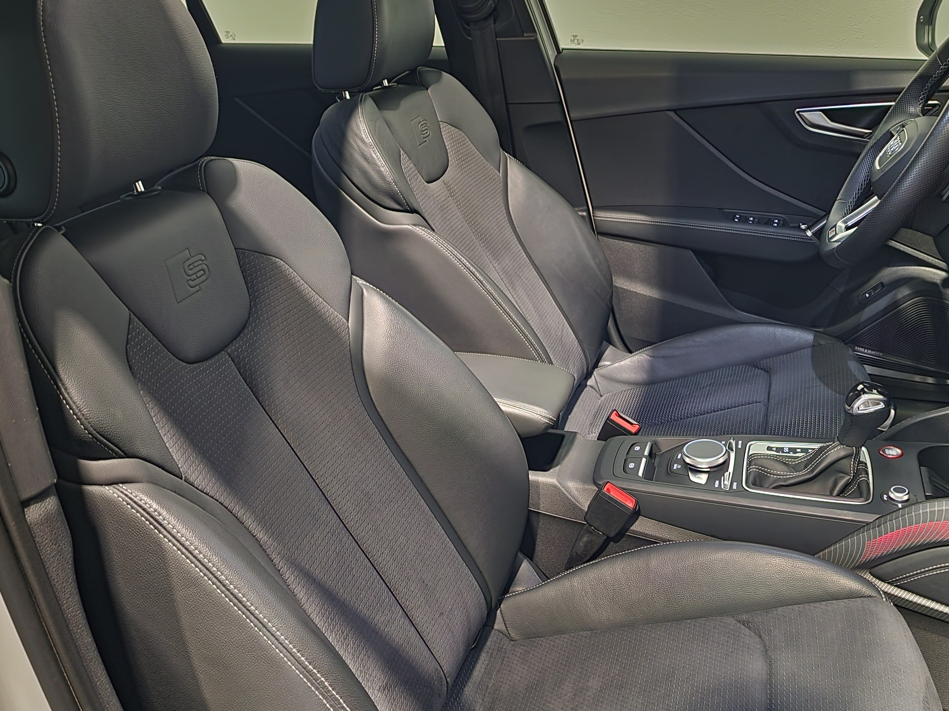 AUDI SQ2 TFSI quattro S-tronic-image-22
