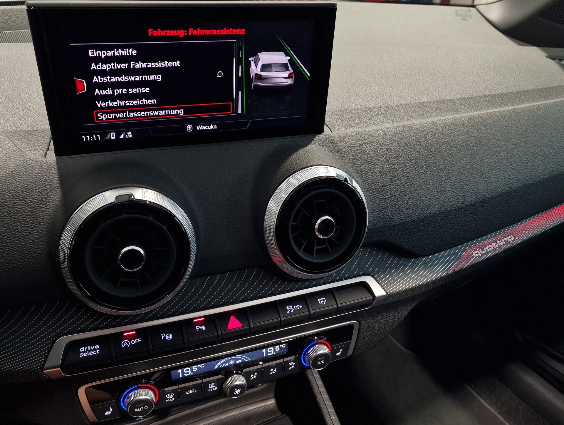 AUDI SQ2 TFSI quattro S-tronic-image-10