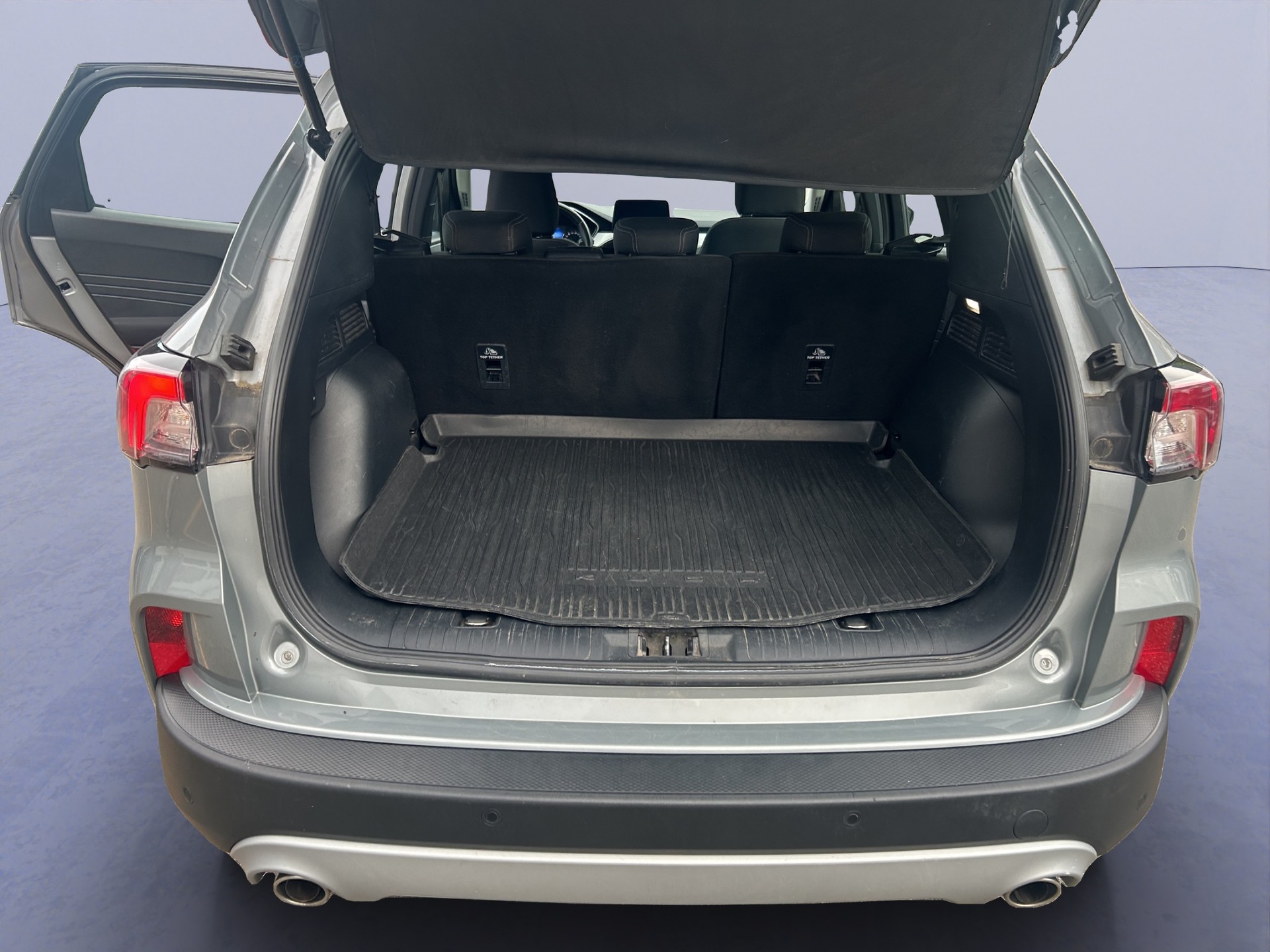 FORD Kuga 2.5 PHEV Cool & Connect 2WD-image-12