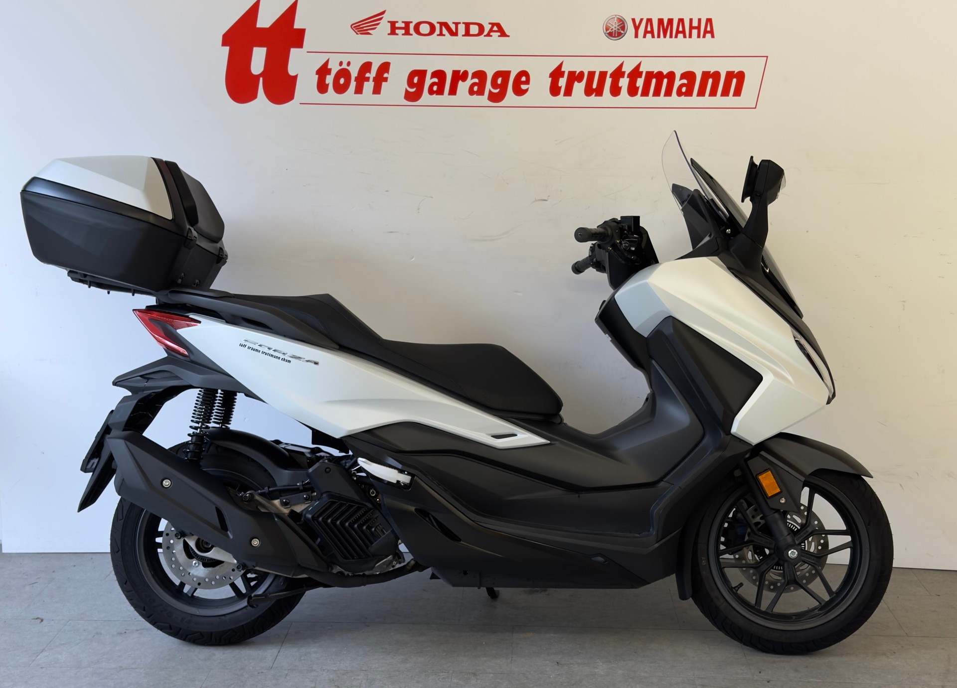 HONDA Nss 125 Forza TopBox-image-0