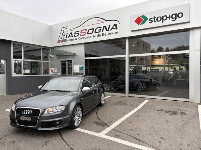 AUDI RS4 Avant 4.2 V8 quattro-image-5