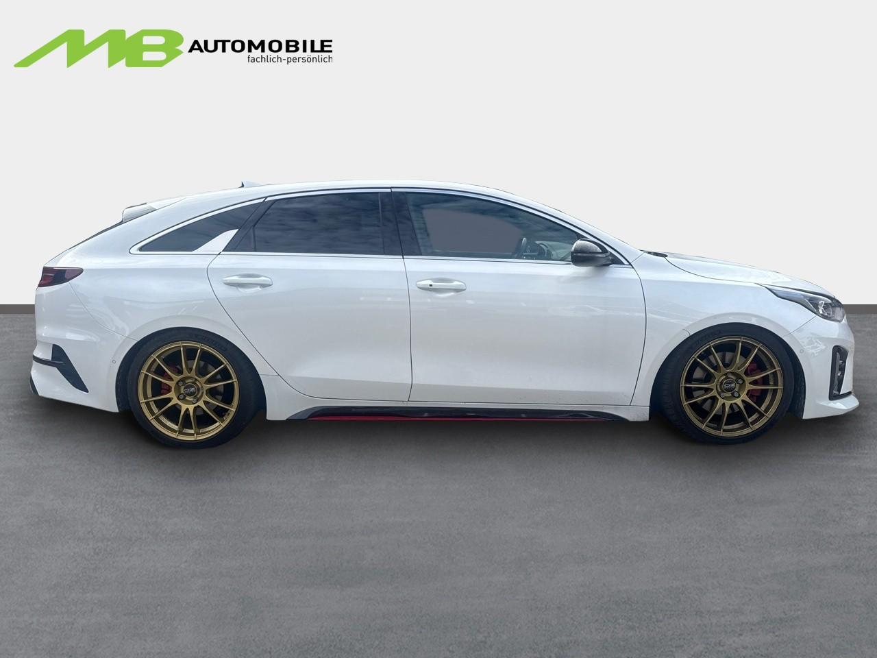 KIA ProCeed 1.6 T-GDi GT-showroom-element-3