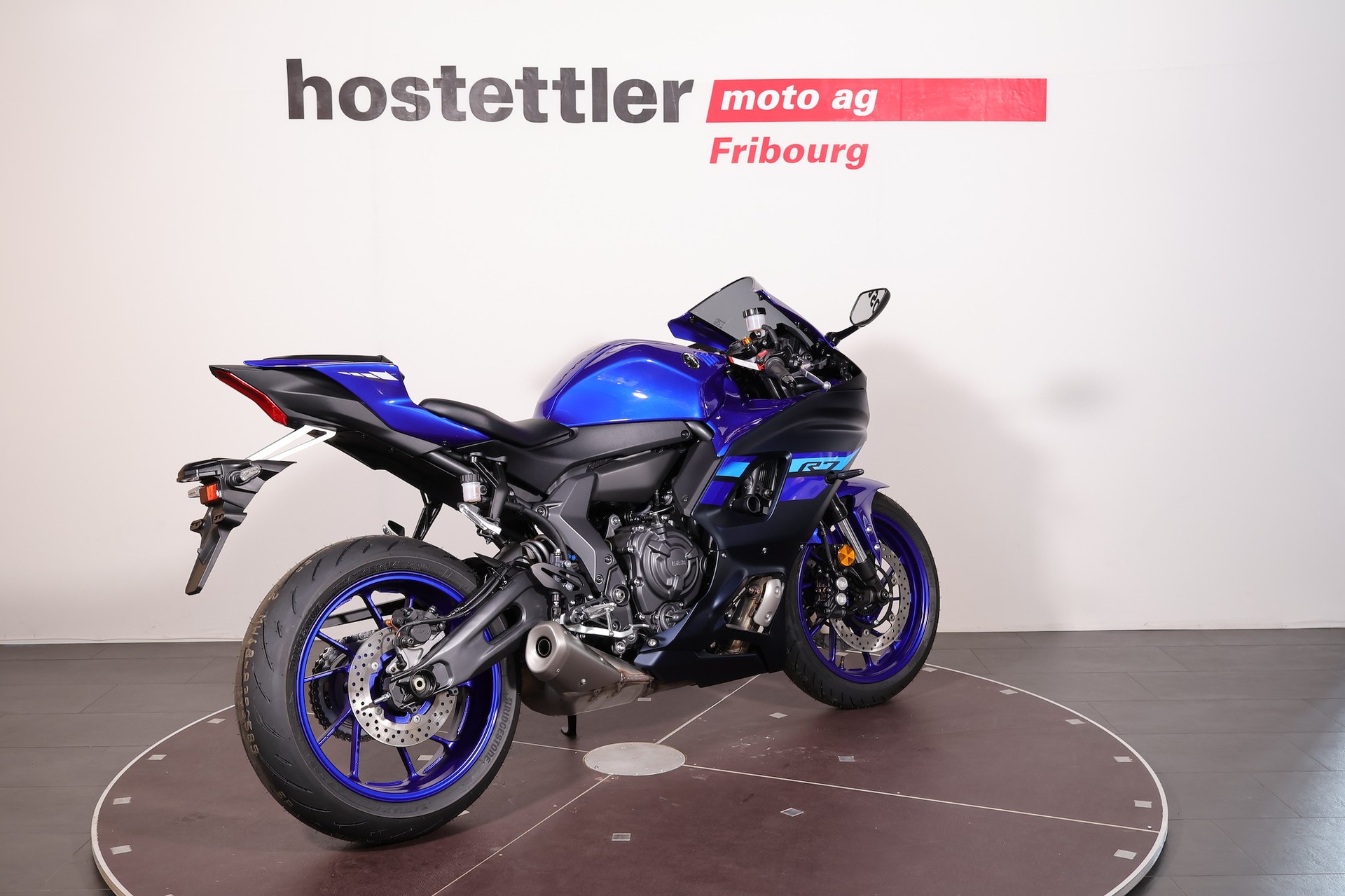 YAMAHA R7-image-2