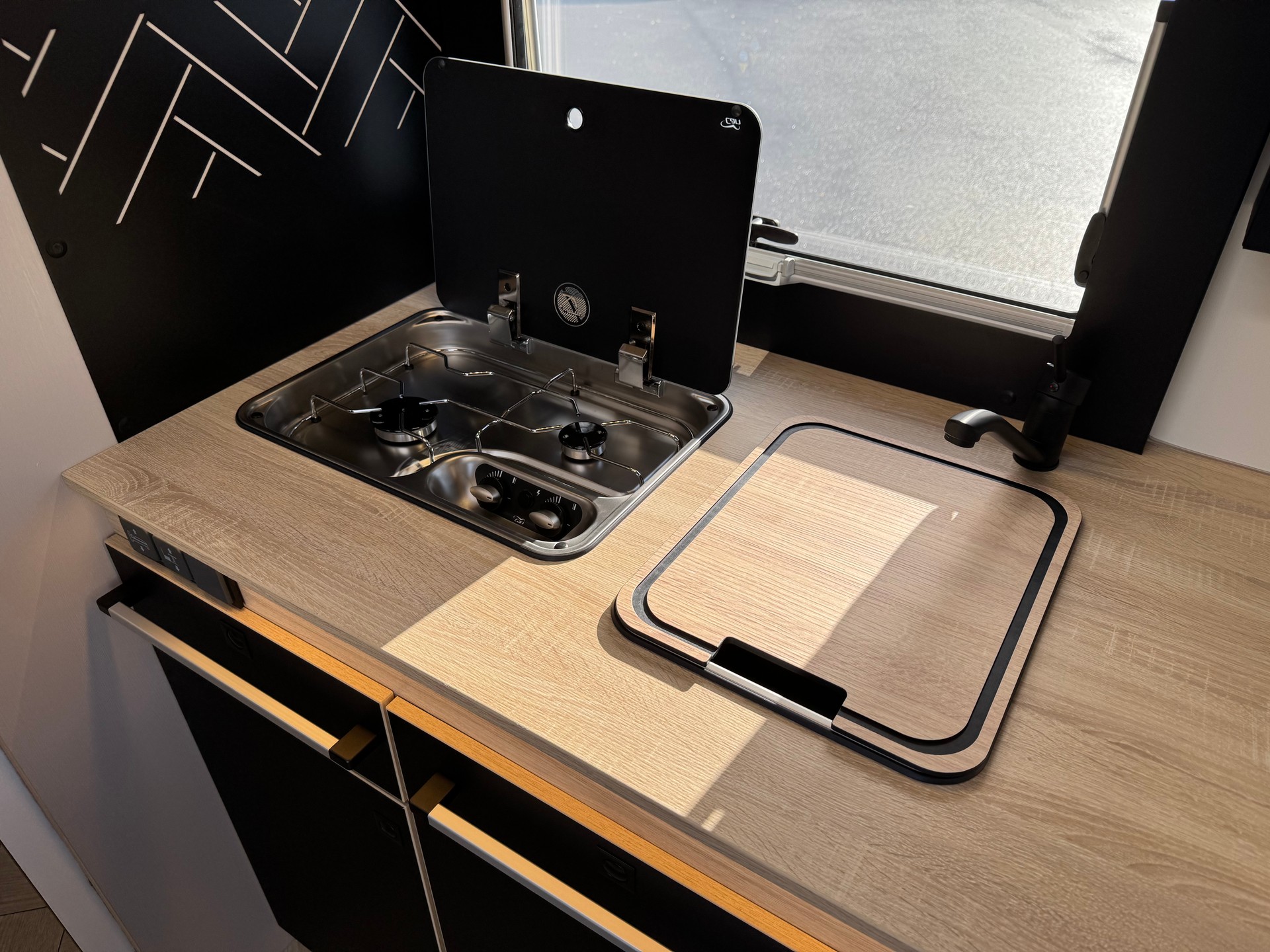 CHALLENGER 260 Graphite Edition-image-12