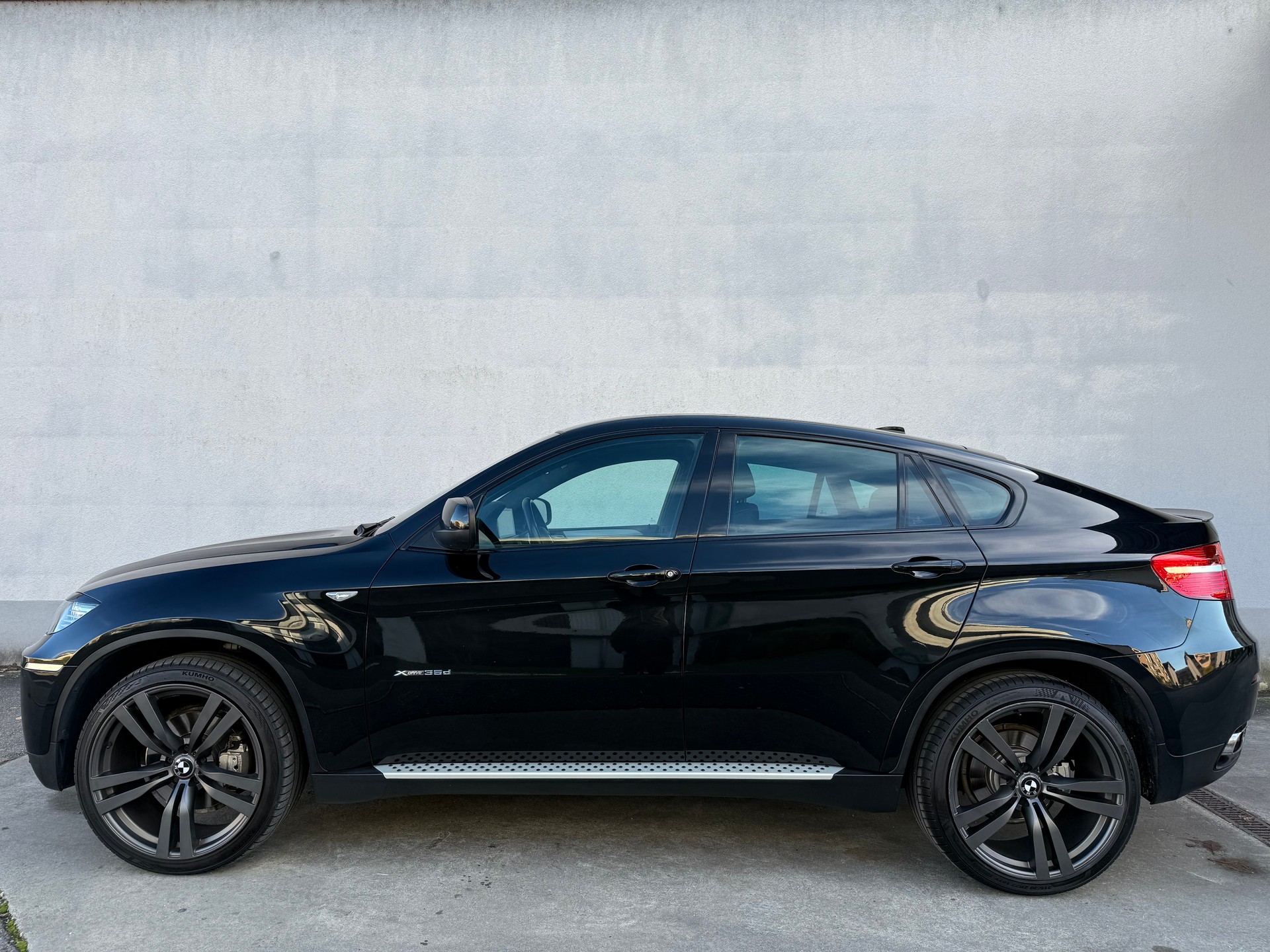 BMW BMW X6 xDrive 35d Steptronic-showroom-element-1
