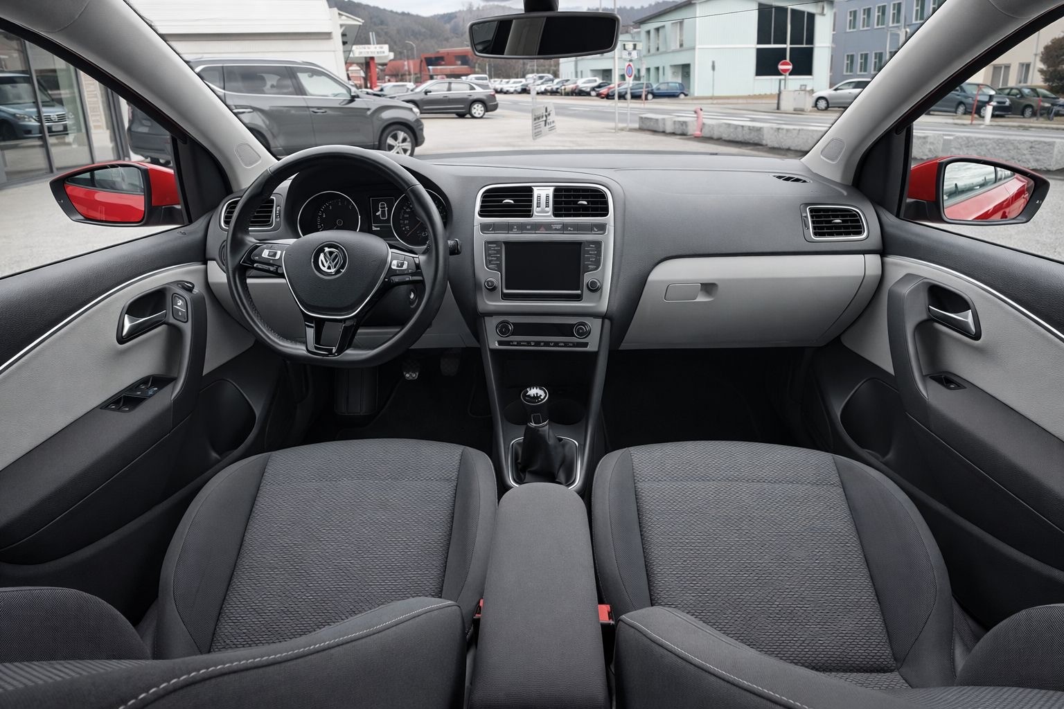 VW Polo 1.0 TSI BMT Highline-image-7