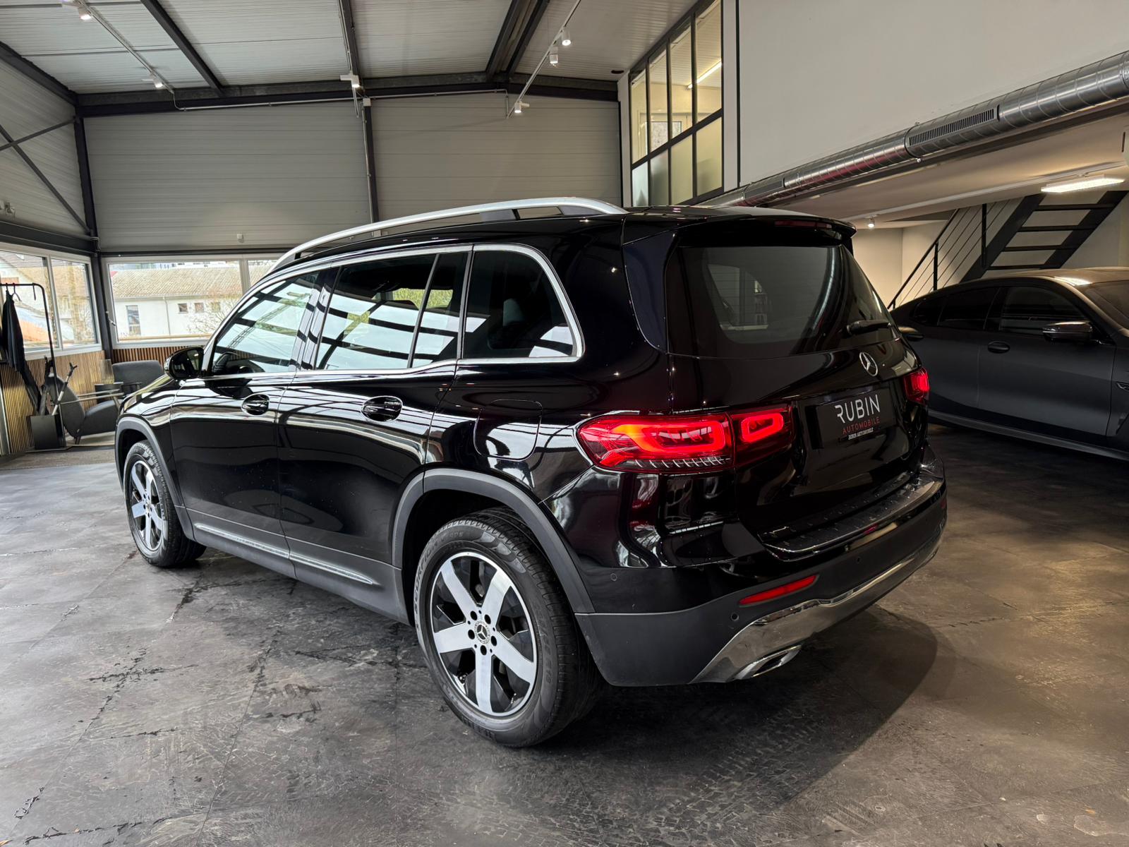 MERCEDES-BENZ GLB 200 d Progressive 4 MATIC 8G-Tronic-showroom-element-2