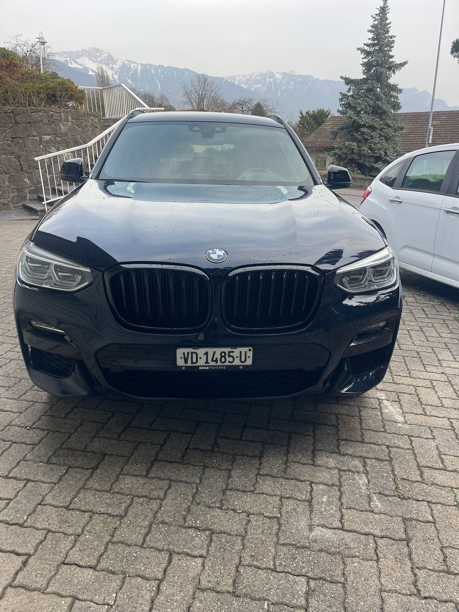 BMW X3 xDrive 48V 20d Individual M Sport Steptronic-image-2