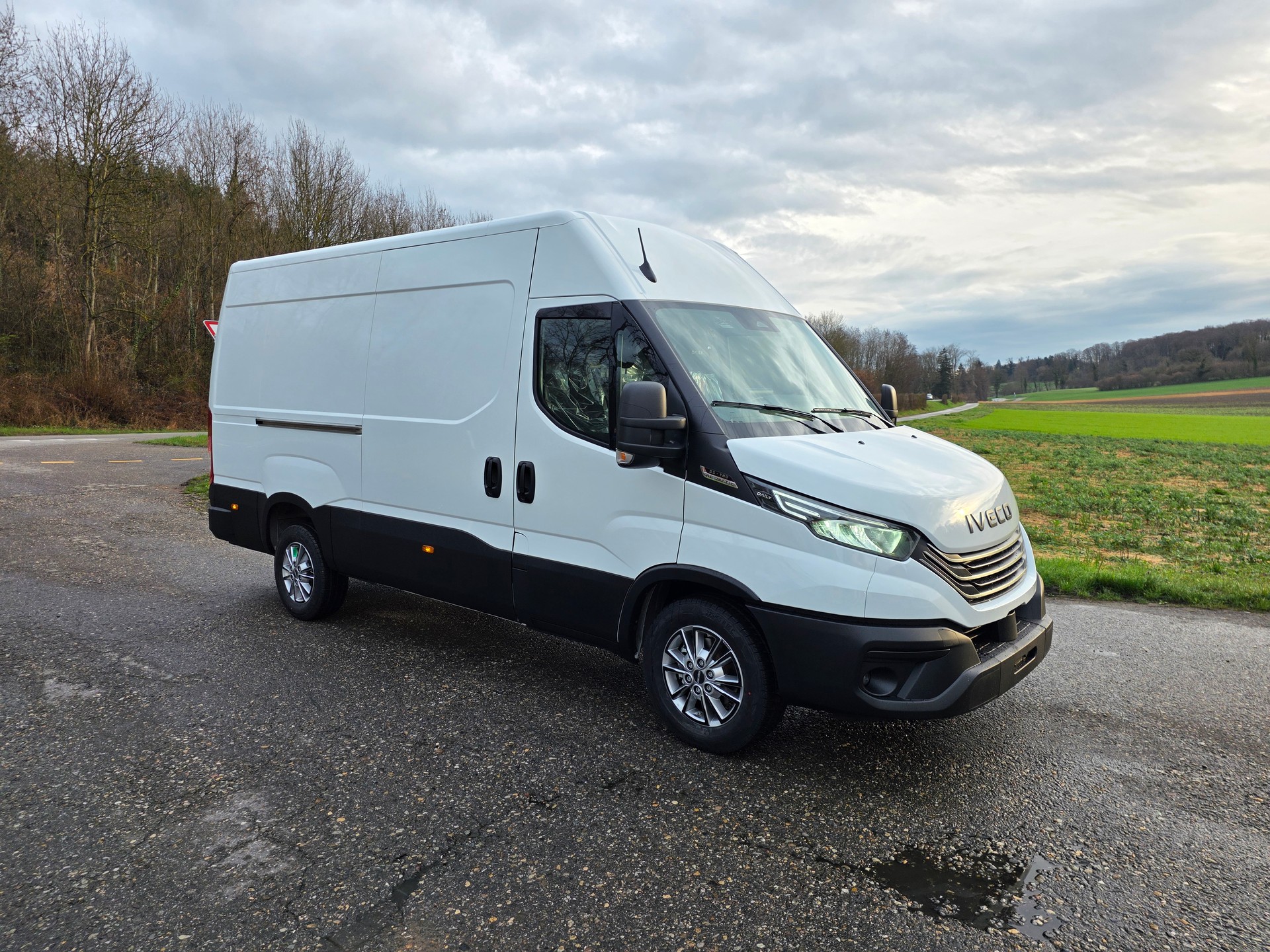 IVECO 35 S 18H V