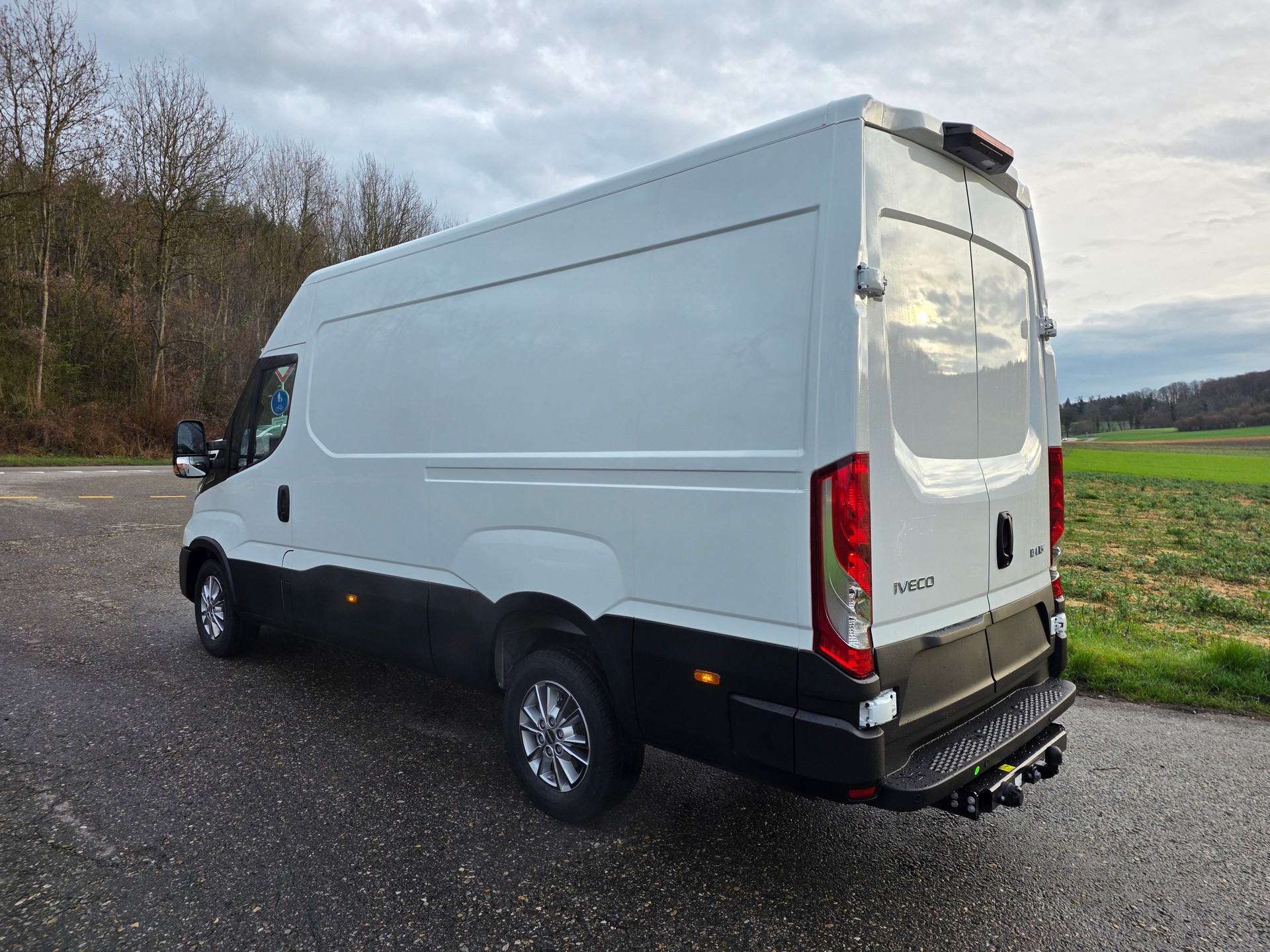 IVECO 35 S 18H V-image-7