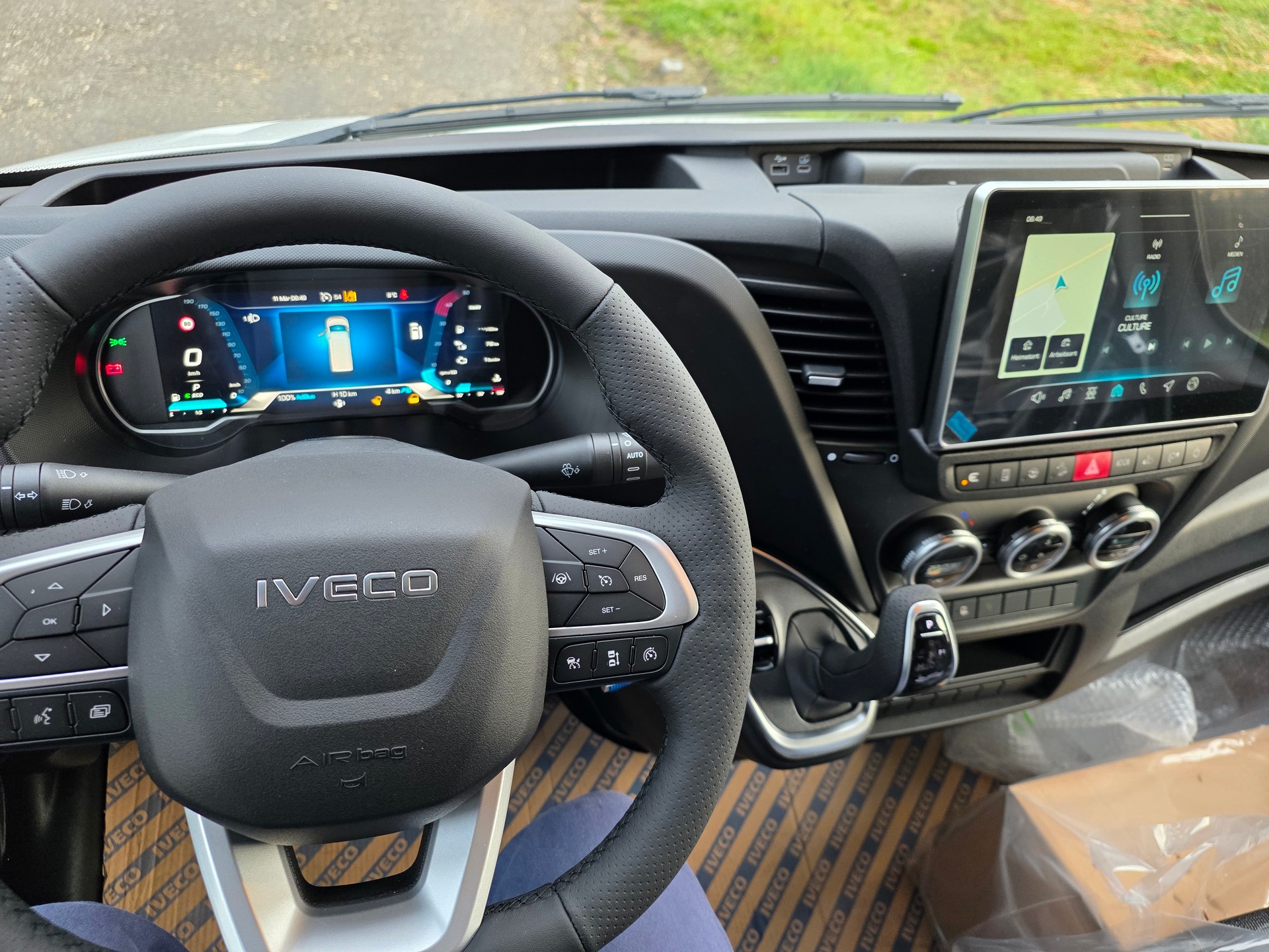IVECO 35 S 18H V-image-8