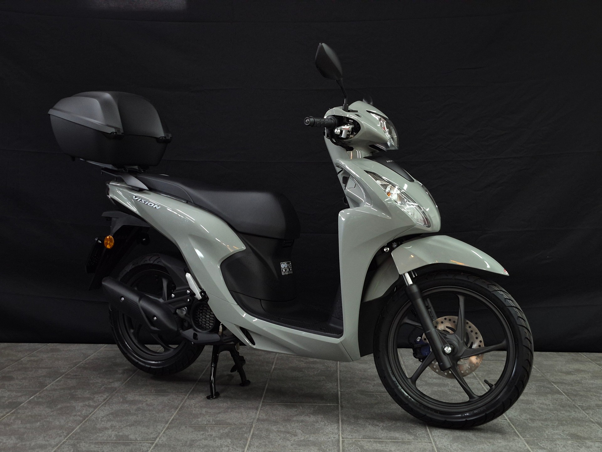 HONDA NSC Vision 110-image-1