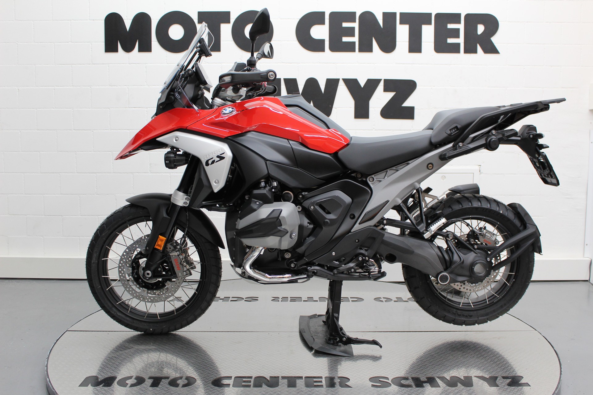 BMW R 1300 GS-image-4