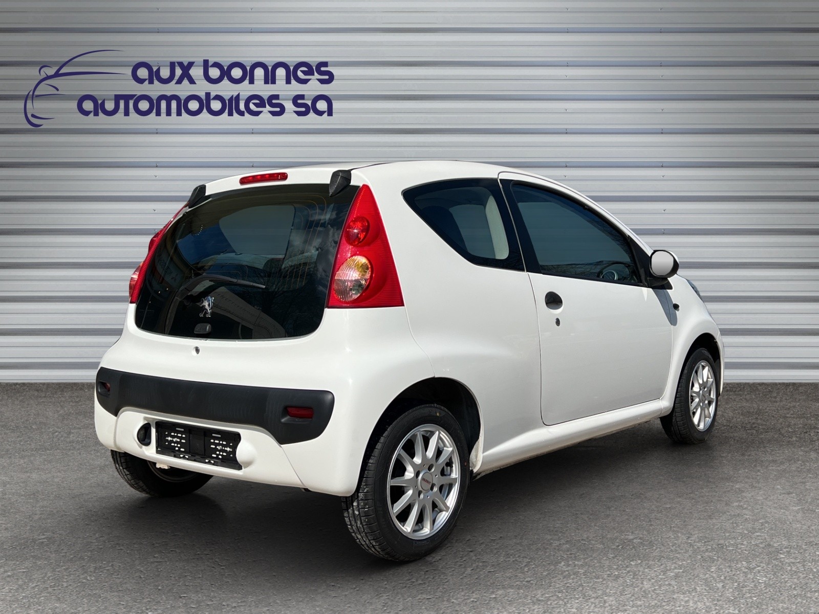 PEUGEOT 107 1.0 Trendy-showroom-element-3