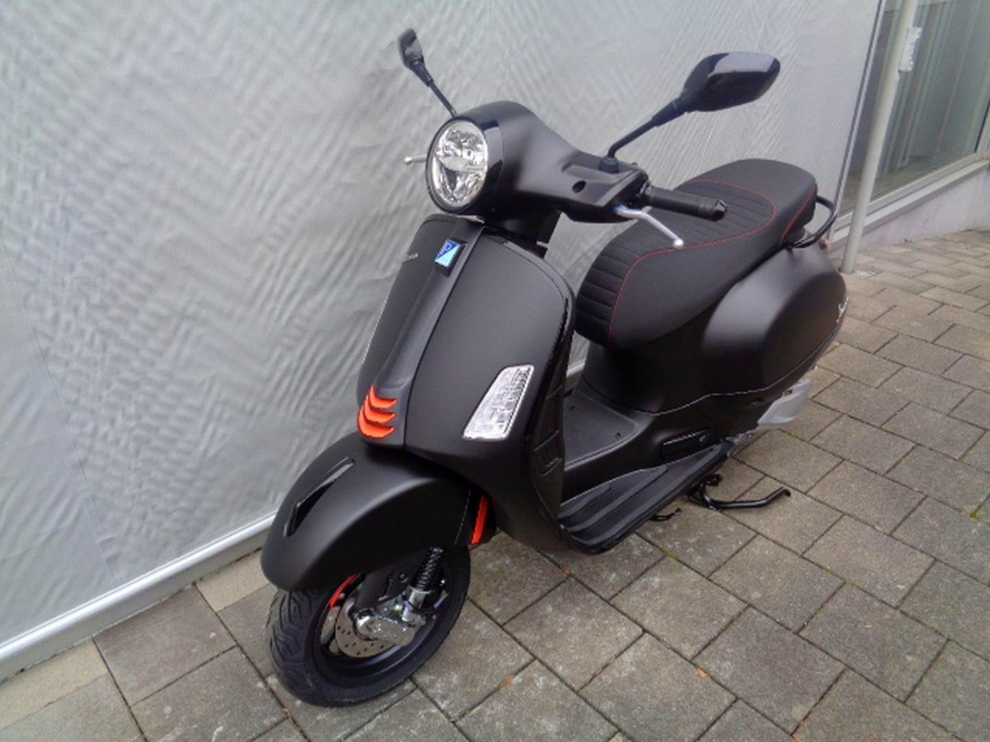 PIAGGIO VESPA GTS SUPER SPORT 310 E5-image-1