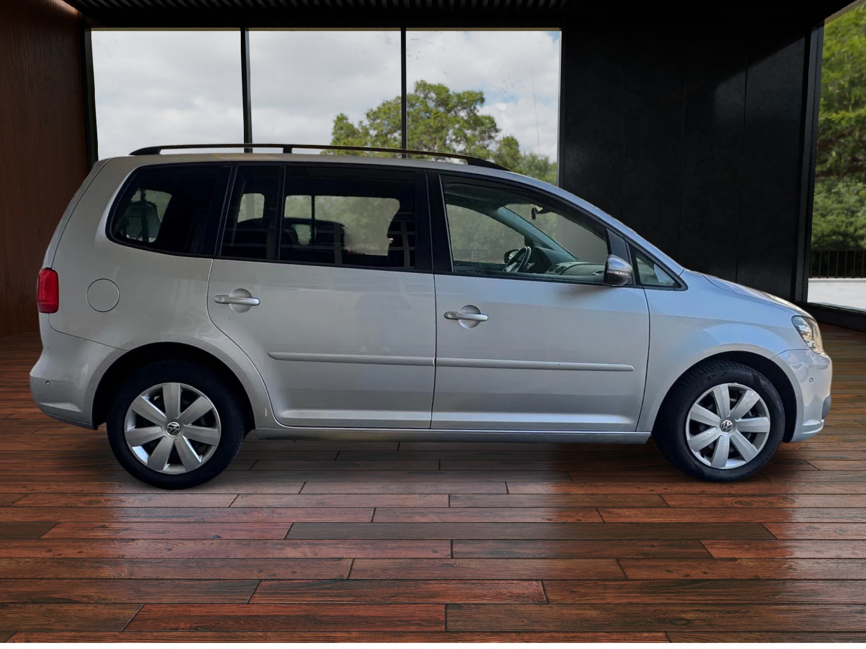 VW VW Touran 1.6 TDI Highline DSG 7 platz-image-5