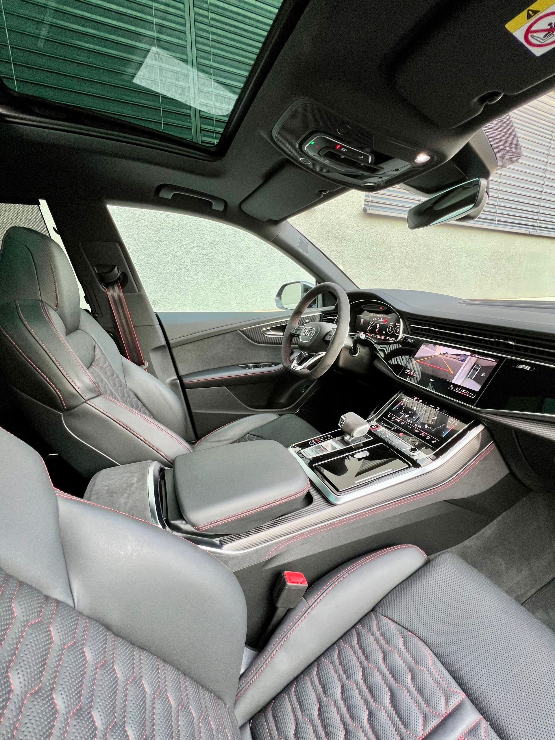AUDI RSQ8 quattro tiptronic-image-14