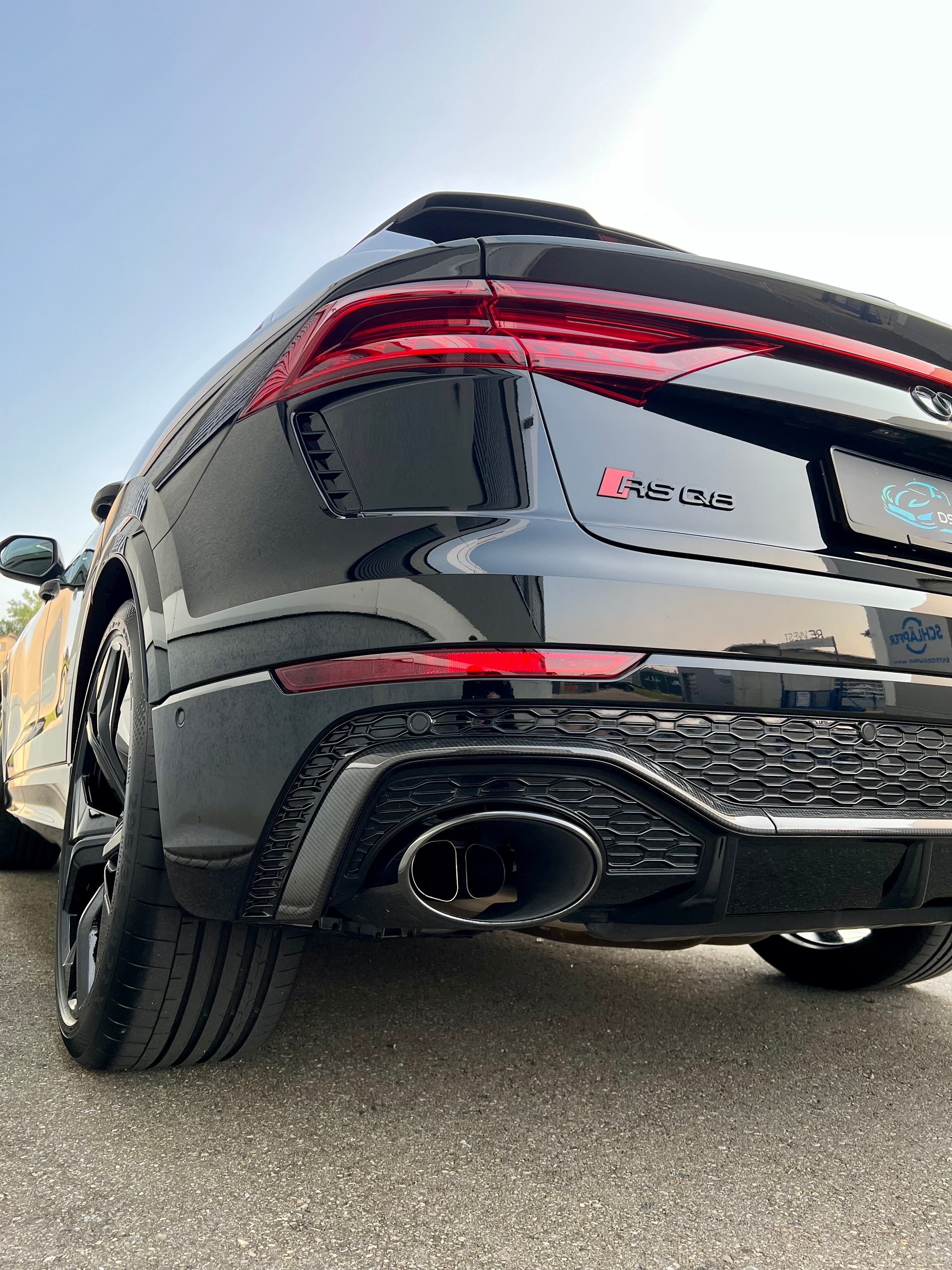 AUDI RSQ8 quattro tiptronic-image-28