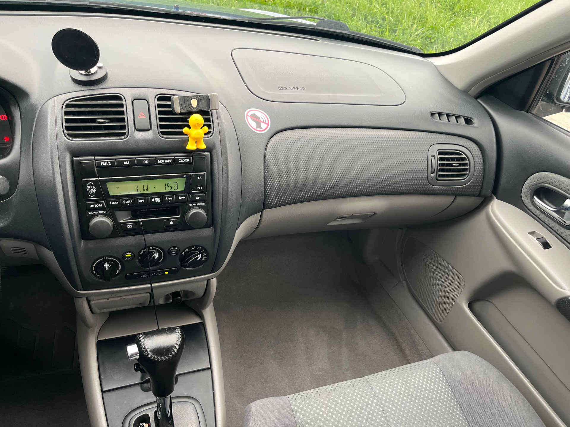 MAZDA 323 F 2.0i-16V-image-12