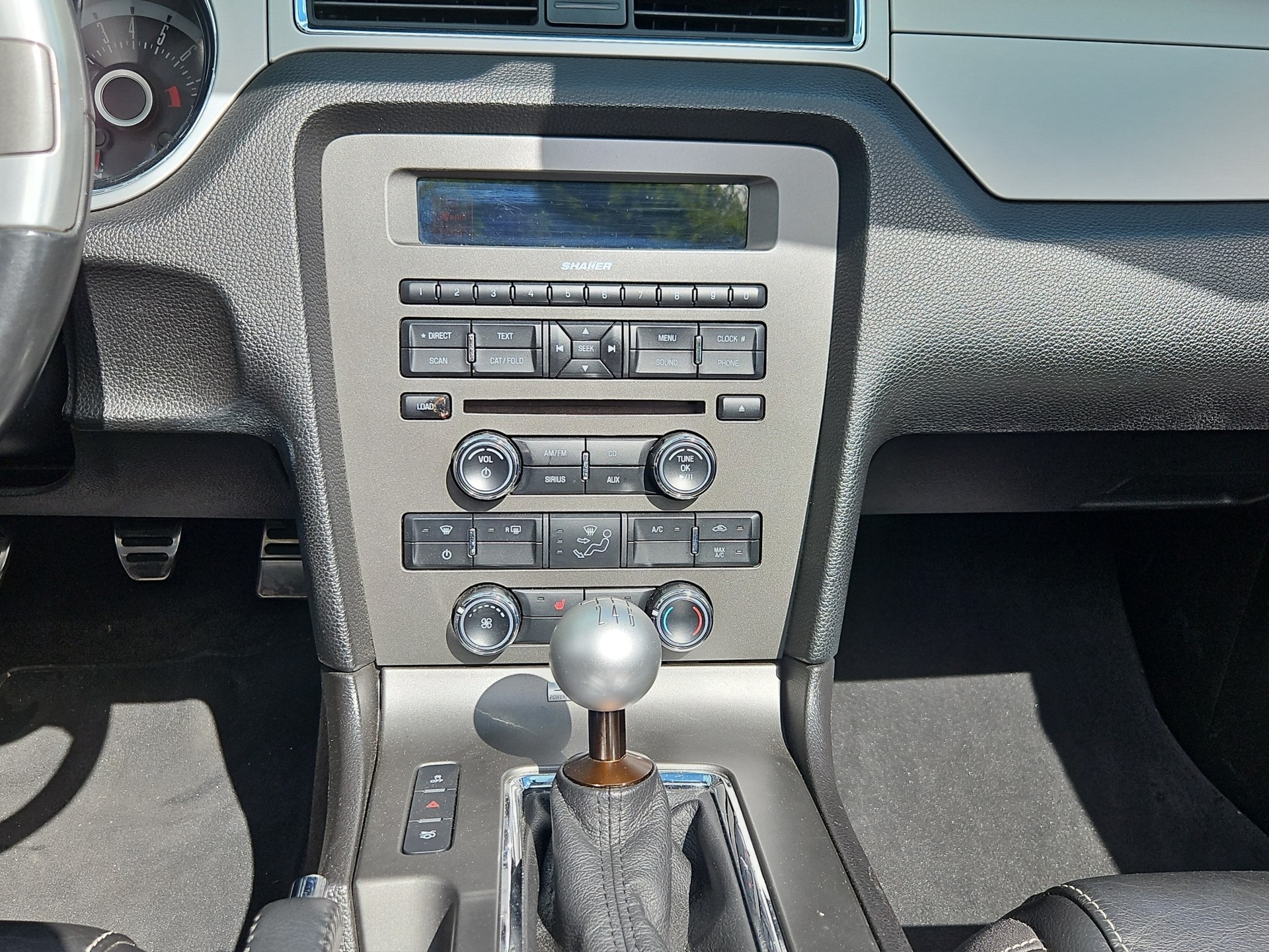 FORD Mustang GT 5.0 Manual-image-22