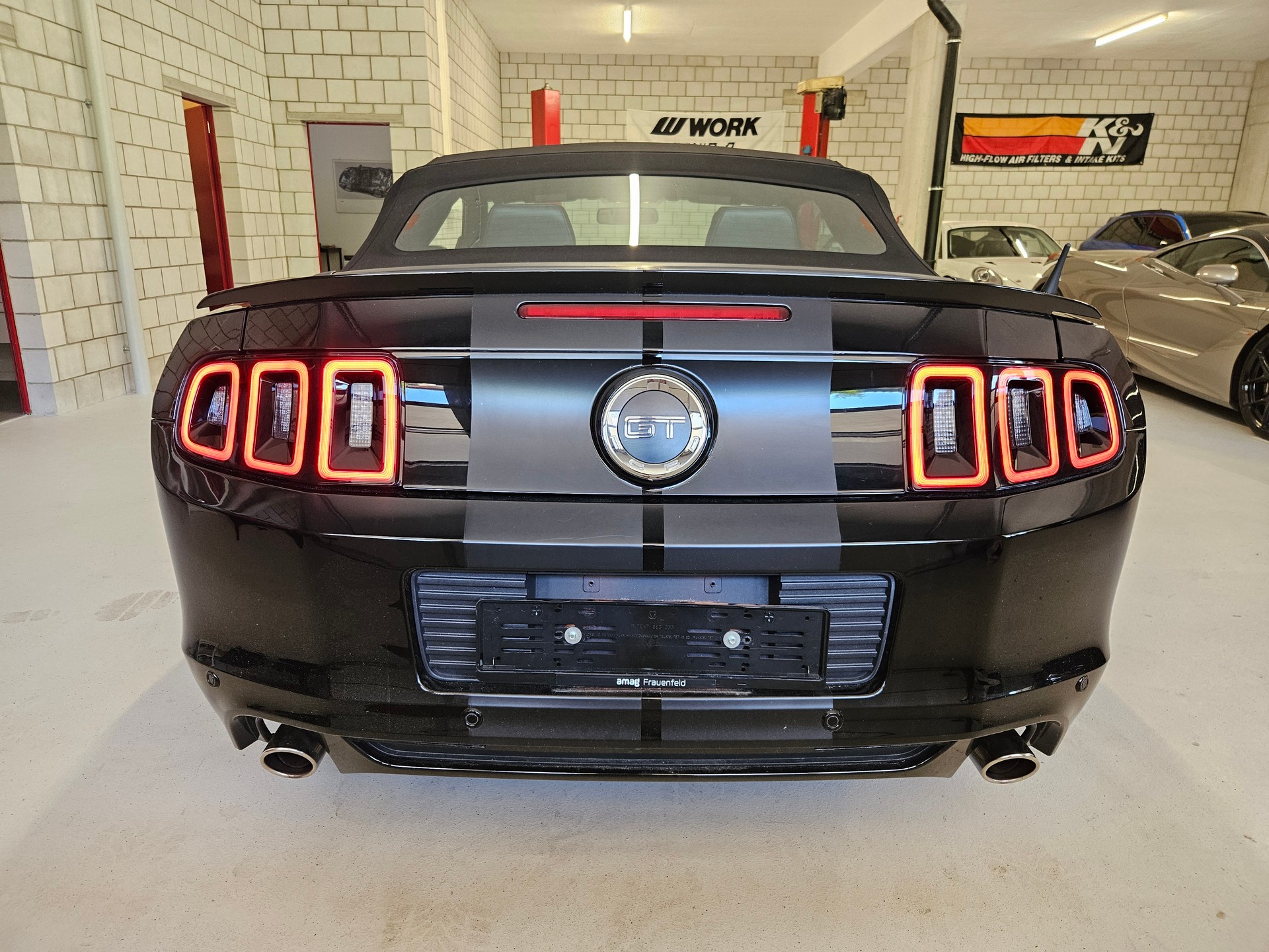 FORD Mustang GT 5.0 Manual-image-16