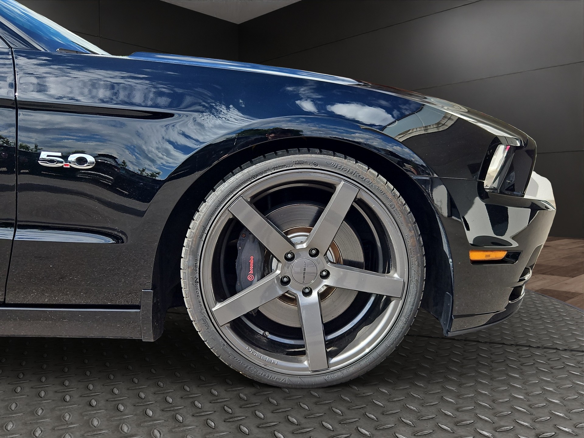 FORD Mustang GT 5.0 Manual-image-28