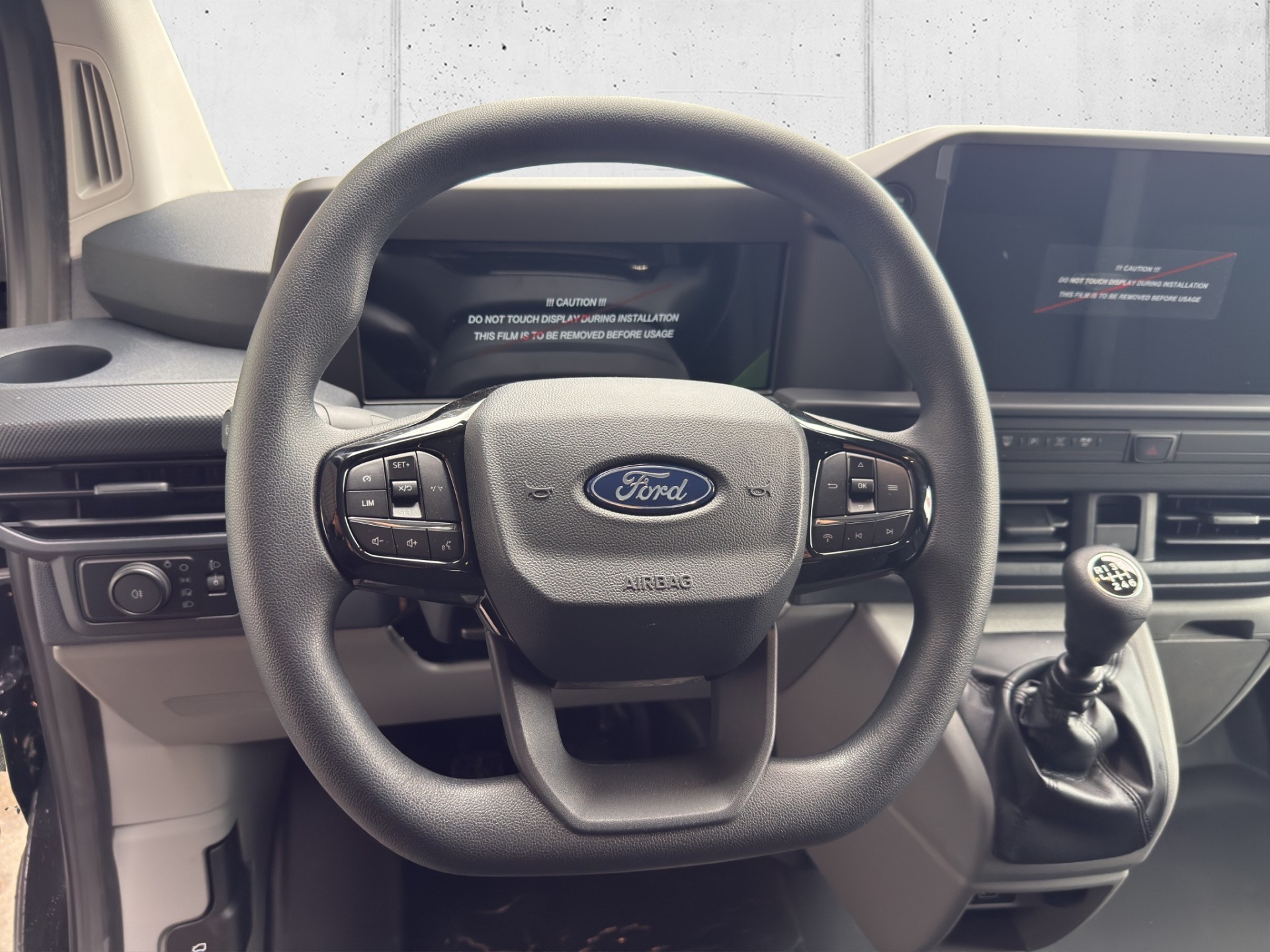 FORD Transit C Van 320 L1 2.0 EcoBlue 136 Trend-image-9
