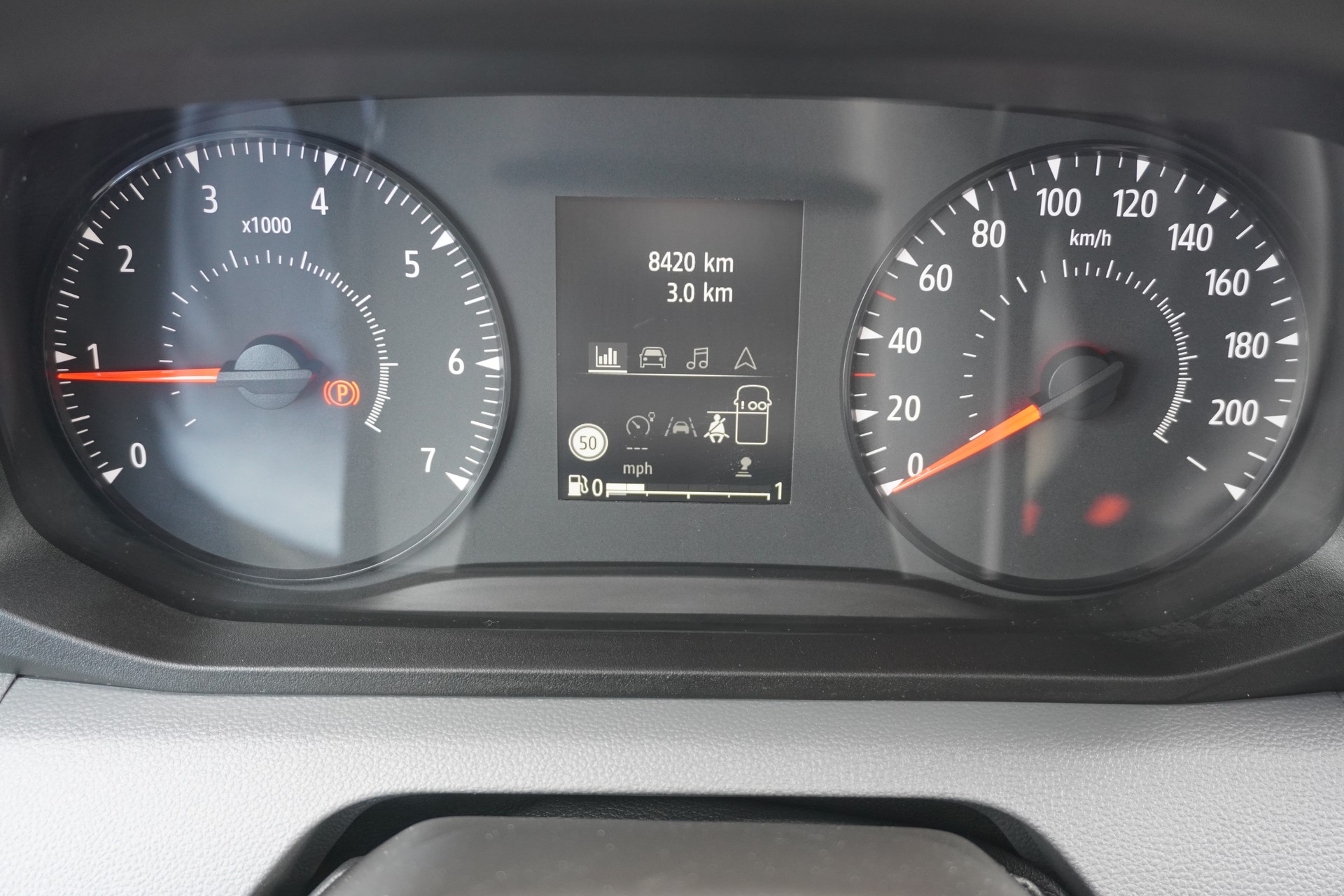 RENAULT Master T33 2.0 Blue dCi 105 L2H2 Advance-image-22