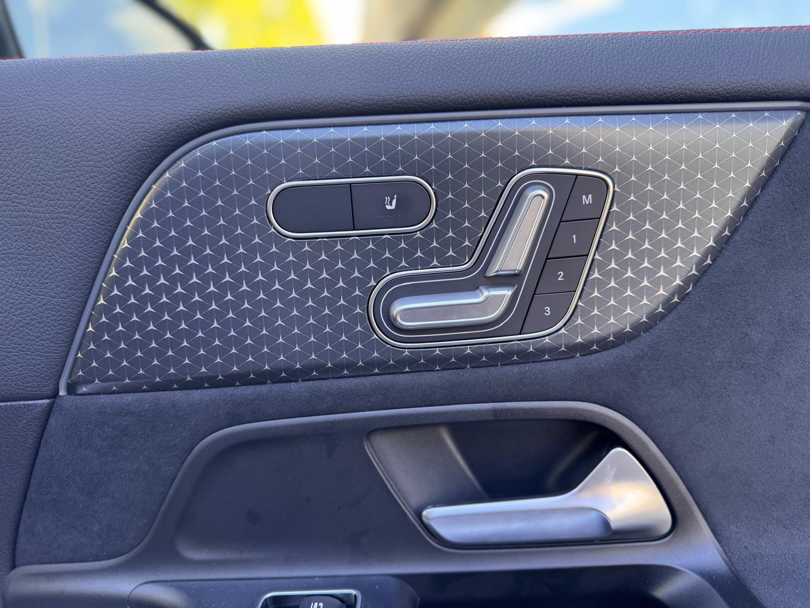 MERCEDES-BENZ EQA 350 4Matic Excellence Edition-image-11