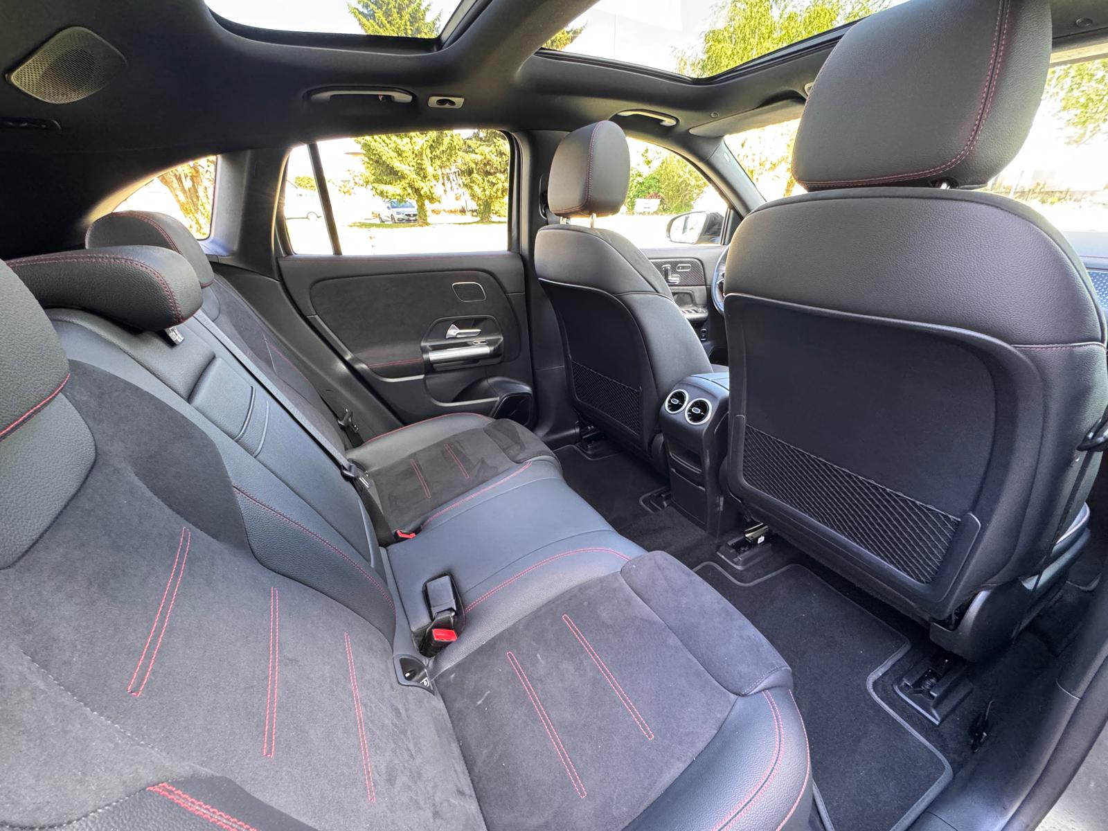 MERCEDES-BENZ EQA 350 4Matic Excellence Edition-image-7
