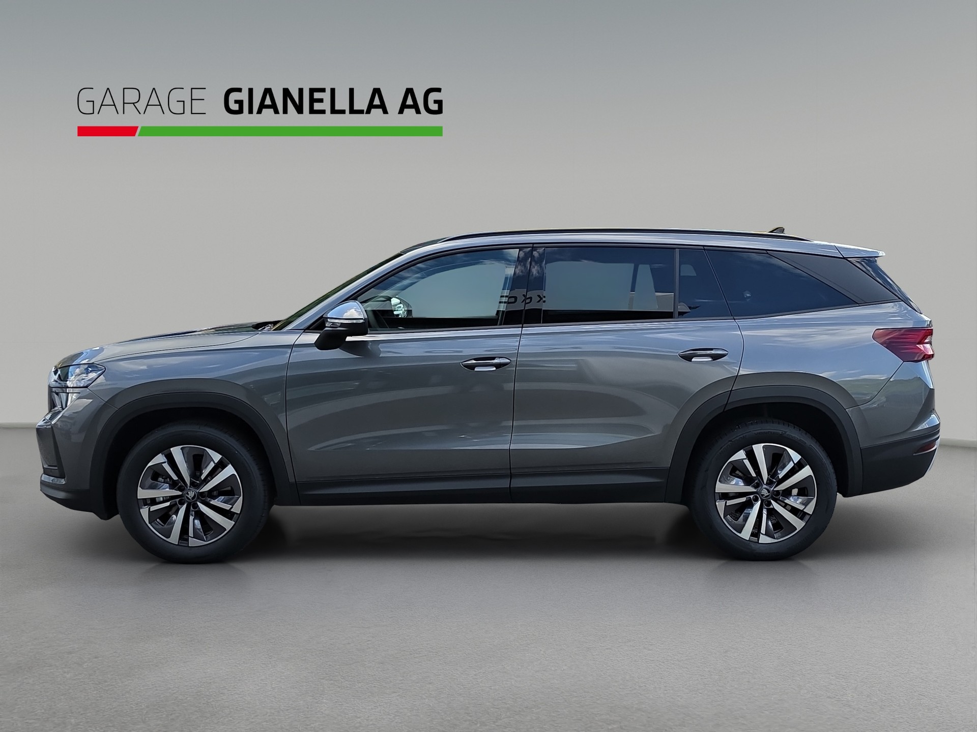 SKODA Kodiaq 2.0 TSI Dynamic 4x4-showroom-element-1