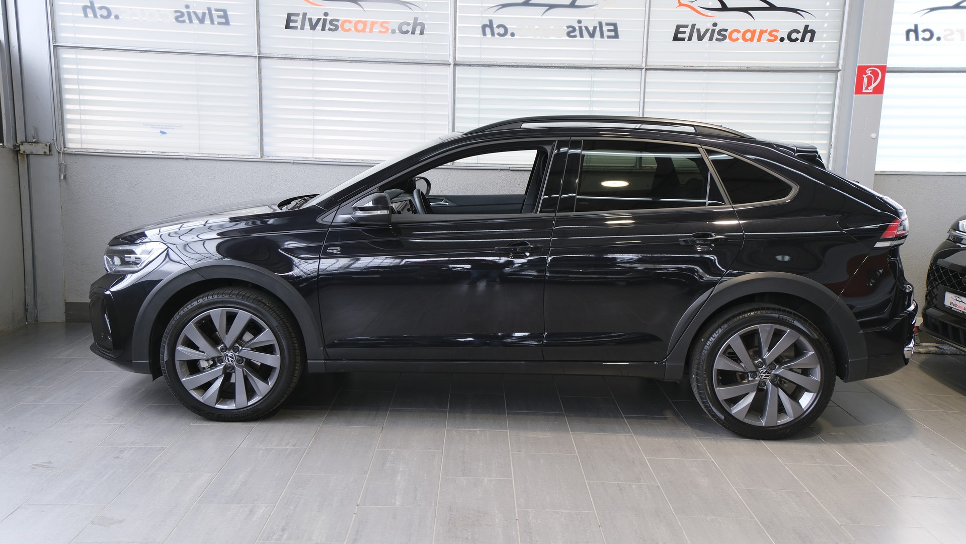 VW Taigo 1.0 TSI R-Line DSG-image-9