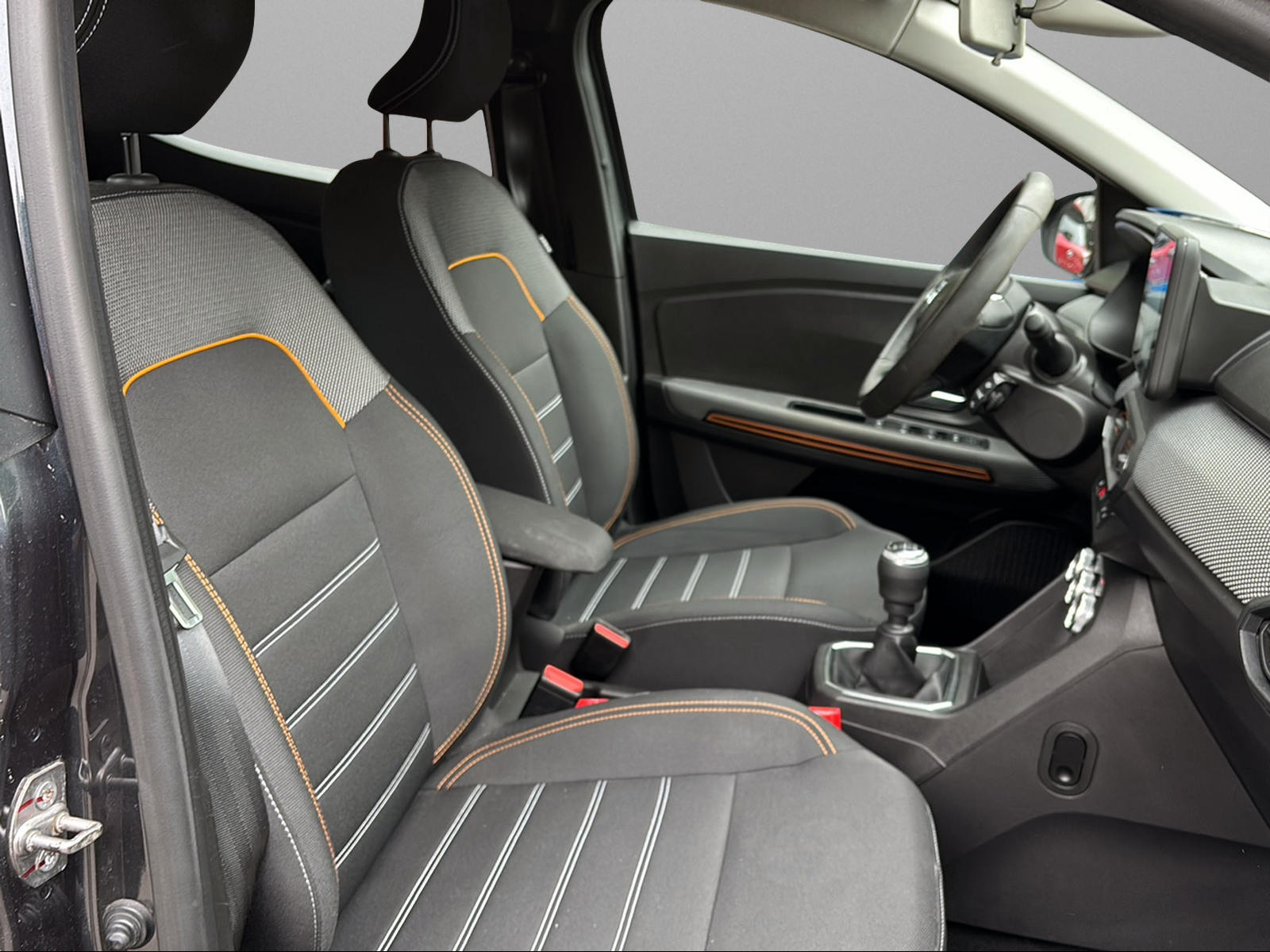 DACIA Sandero Stepway TCe 90 Comfort-image-11