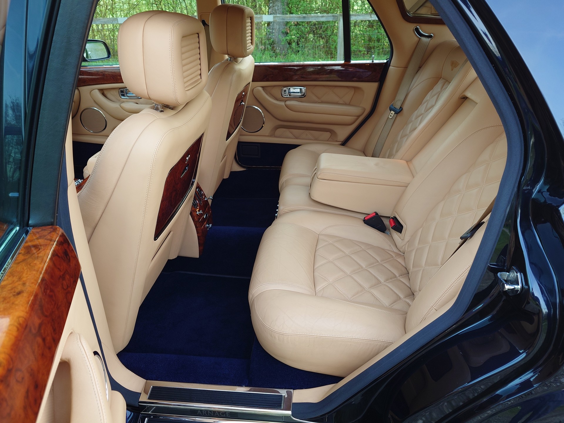 BENTLEY Arnage T-image-10