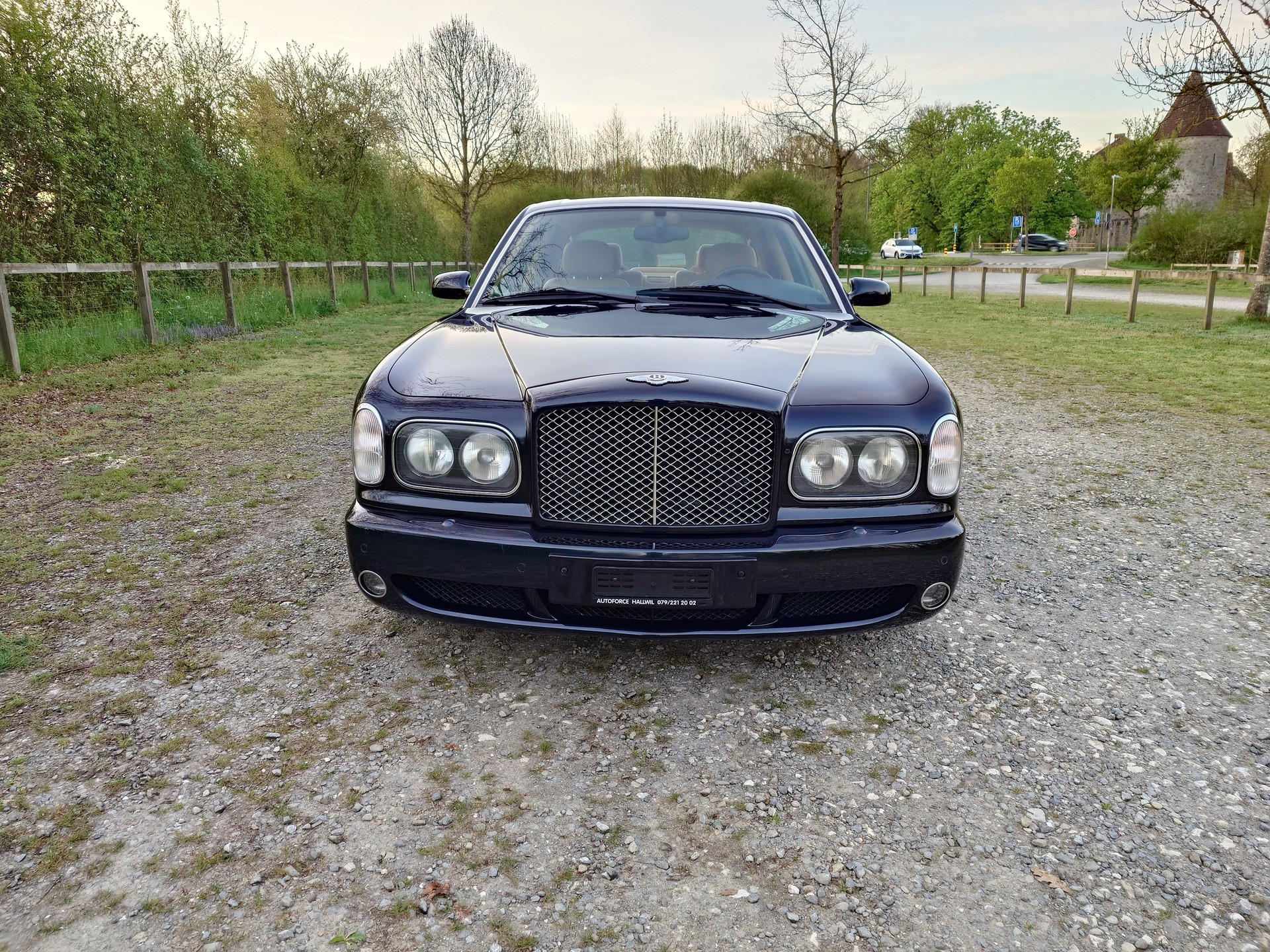 BENTLEY Arnage T-image-2