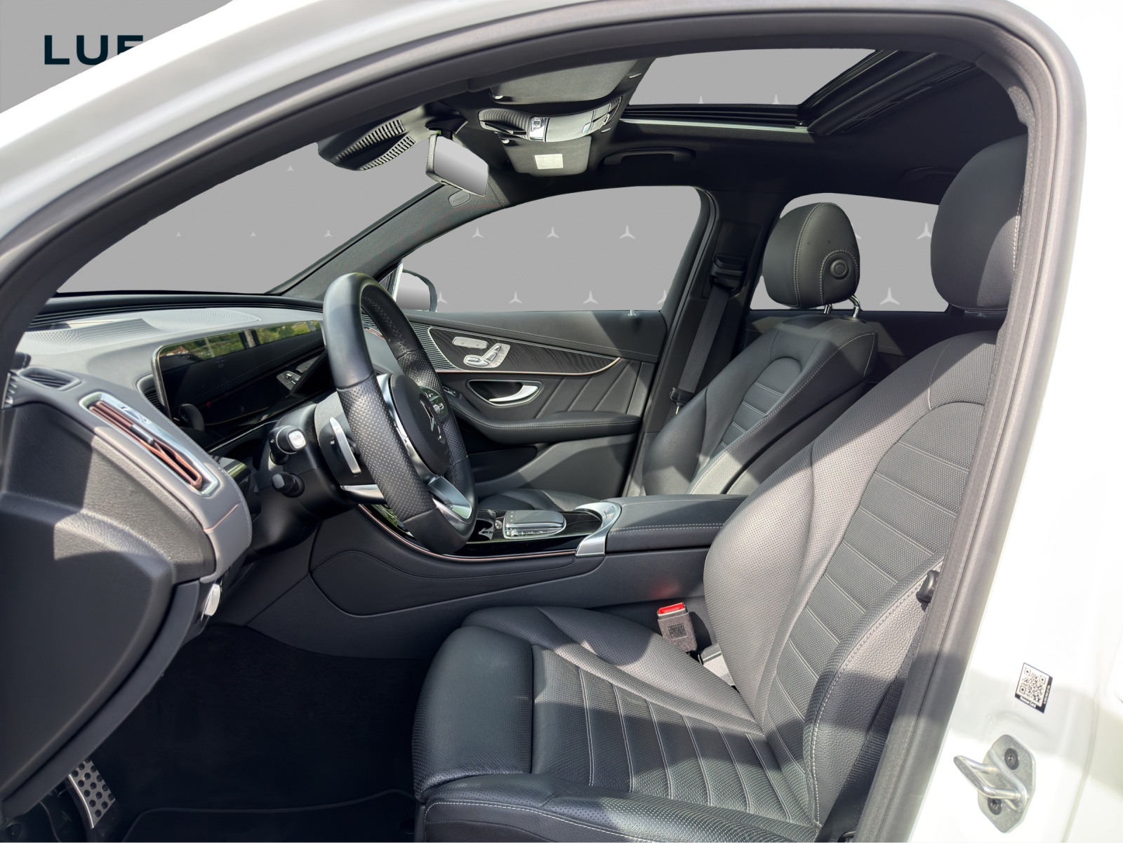 MERCEDES-BENZ EQC 400 AMG Line 4Matic-image-7