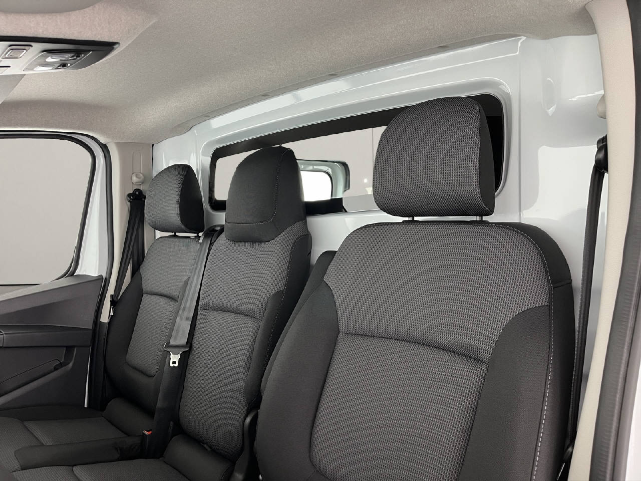 RENAULT Trafic Kaw. 3.0 t L1 H1 2.0 dCi 130 E Ntzl.-image-8