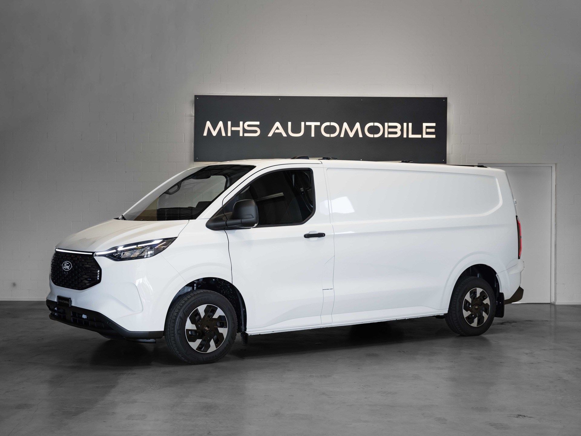 FORD Transit Custom Van 340 L2H1 65kWh Trend 3500KG ANHÄNGELAST