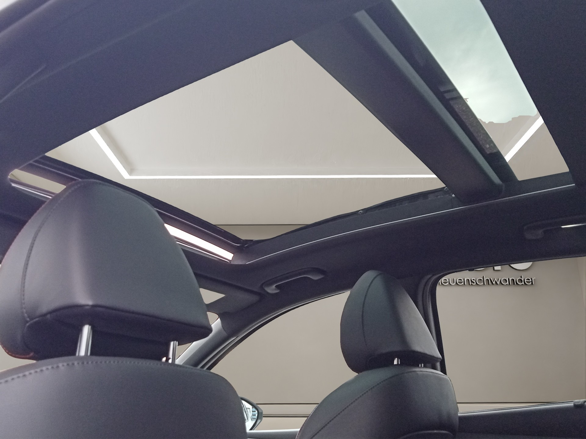 HYUNDAI Tucson 1.6 TGDI HEV N Line LUX pack 4WD-image-17
